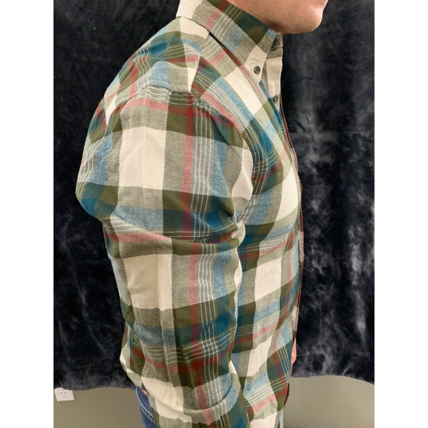 St.Johns Bay Heavy Flannel Button Down Shirt - Men's Size Small