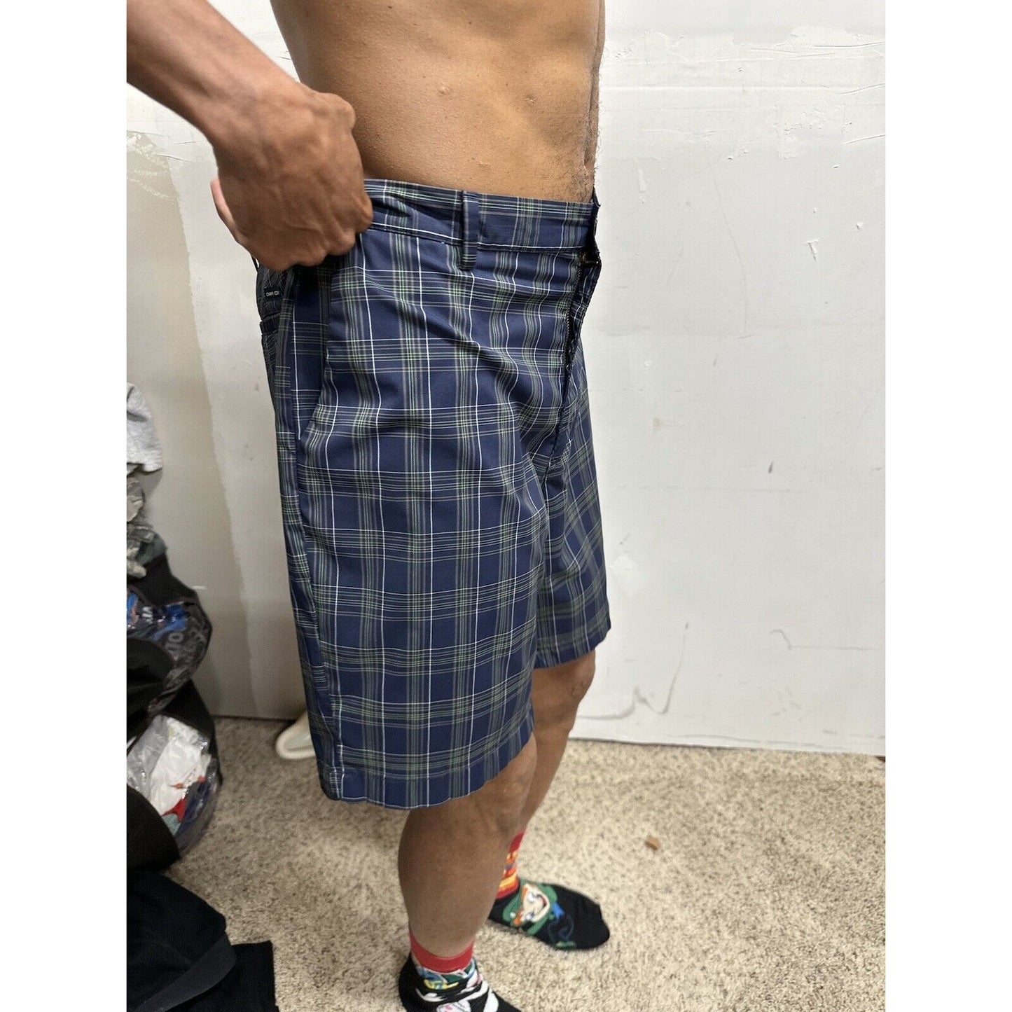CHAPS Golf 78 Shorts Mens 36 Navy/Green/Grey Plaid Flat Front Stretch