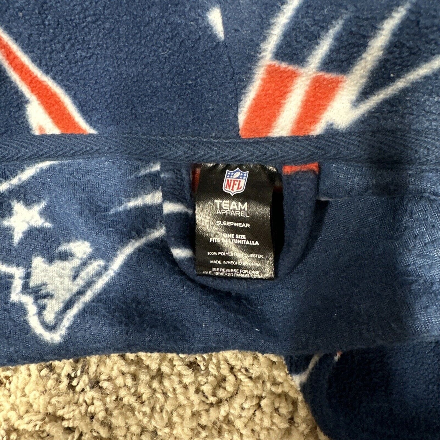 Men’s New England Patriots Team NFL Apparel Sleepwear One Size Fits Most Robe