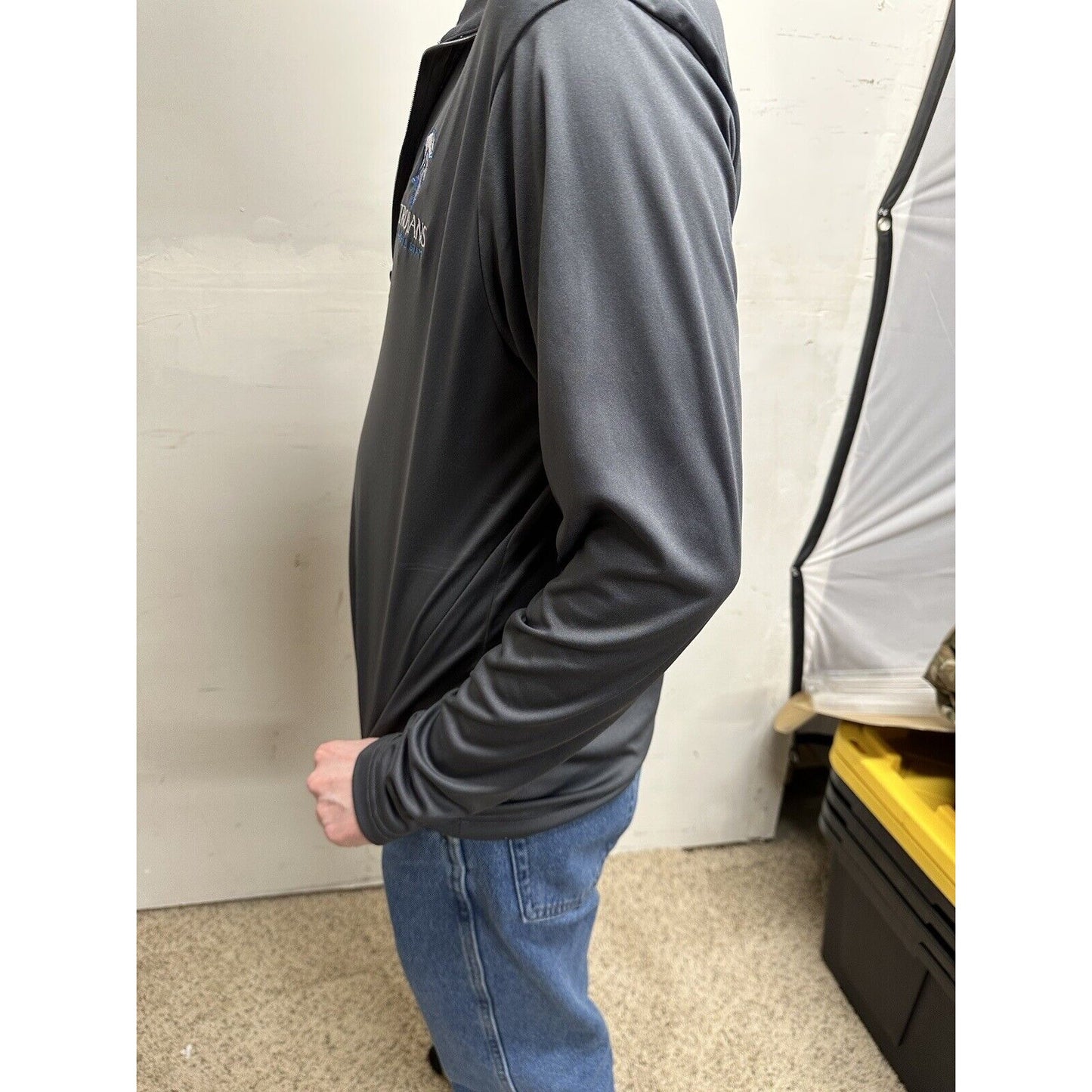 men’s gray dakota state trojans pull over long sleeve 1/4 zip shirt ~medium