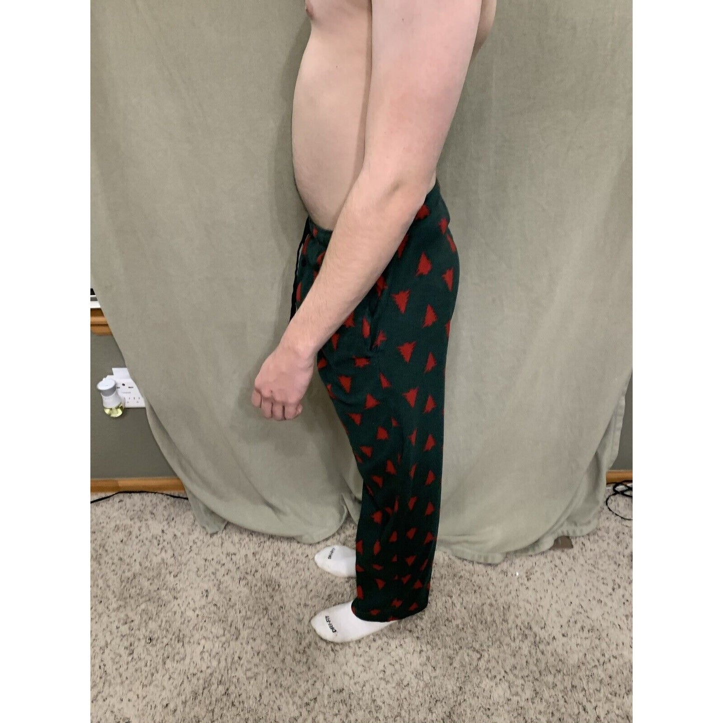 Men’s Stafford Sleep Pants Green With Red Pine Trees Size Small