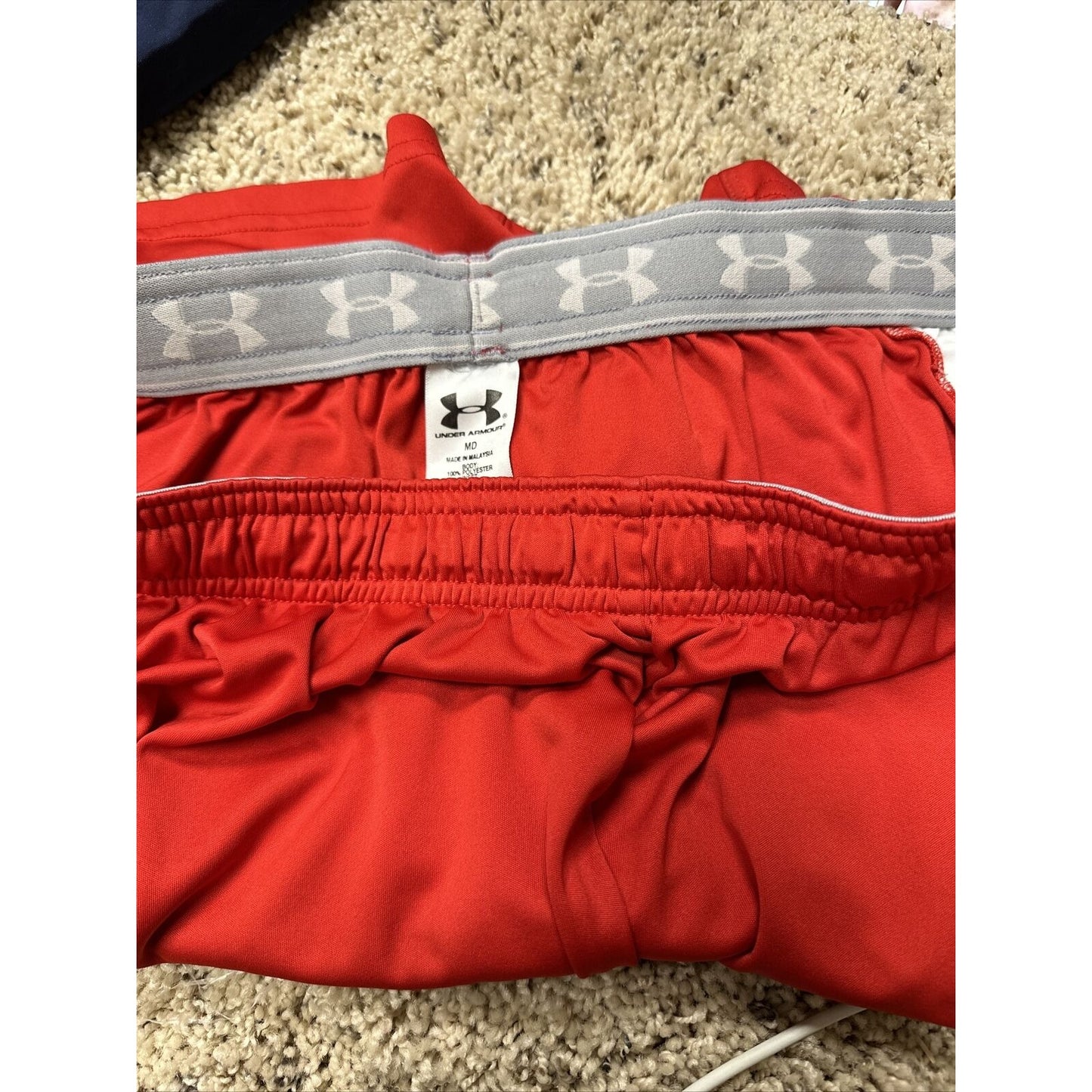 men’s medium under armour red and white athletic shorts