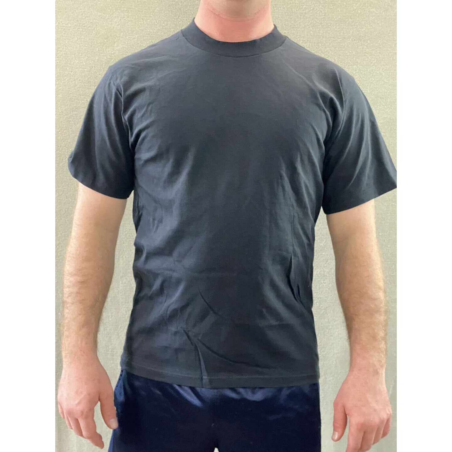 The Cotton Exchange Men’s Medium Plain Solid Black Cotton T-shirt