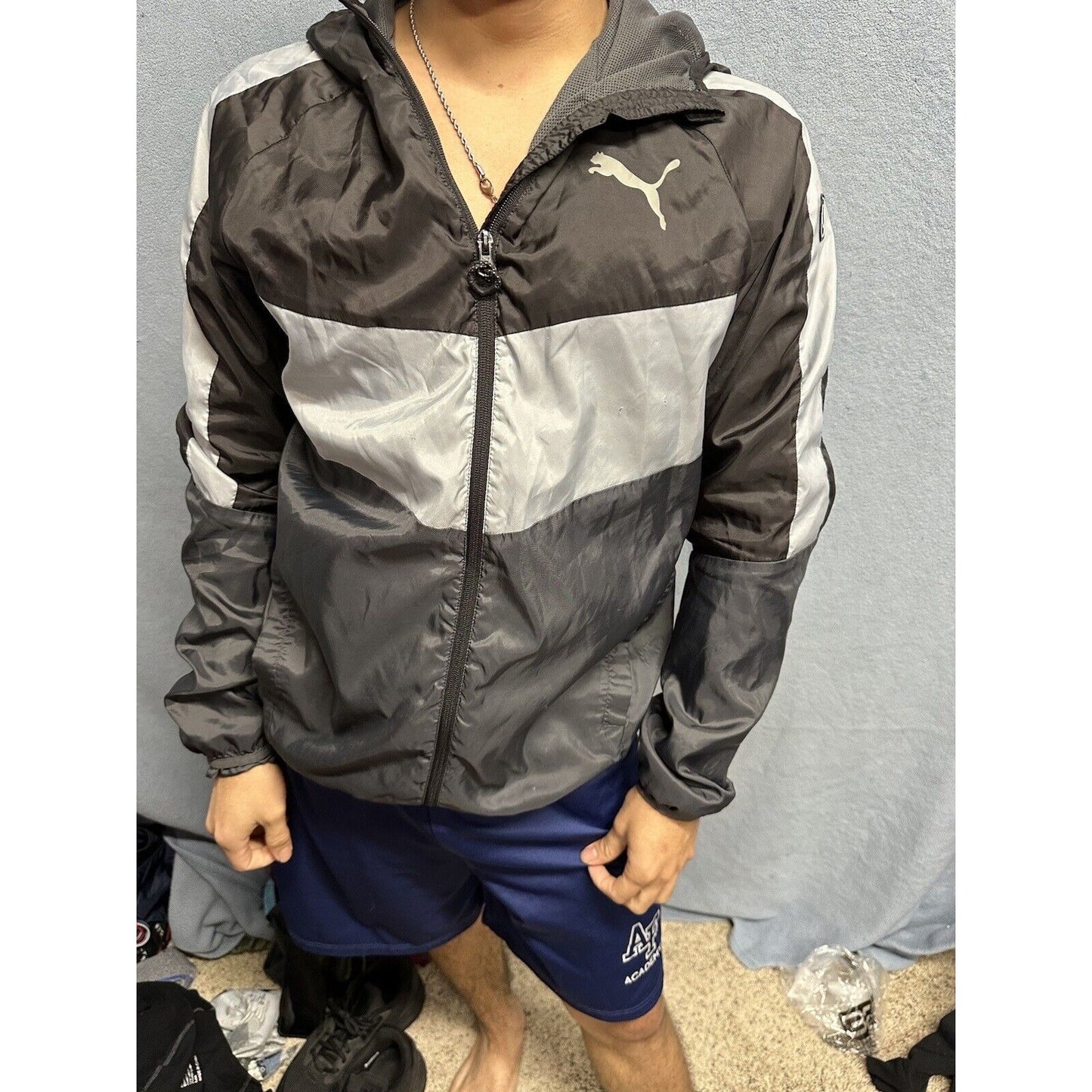 Men’s Small Puma Gray Full Zip Hoodie Small