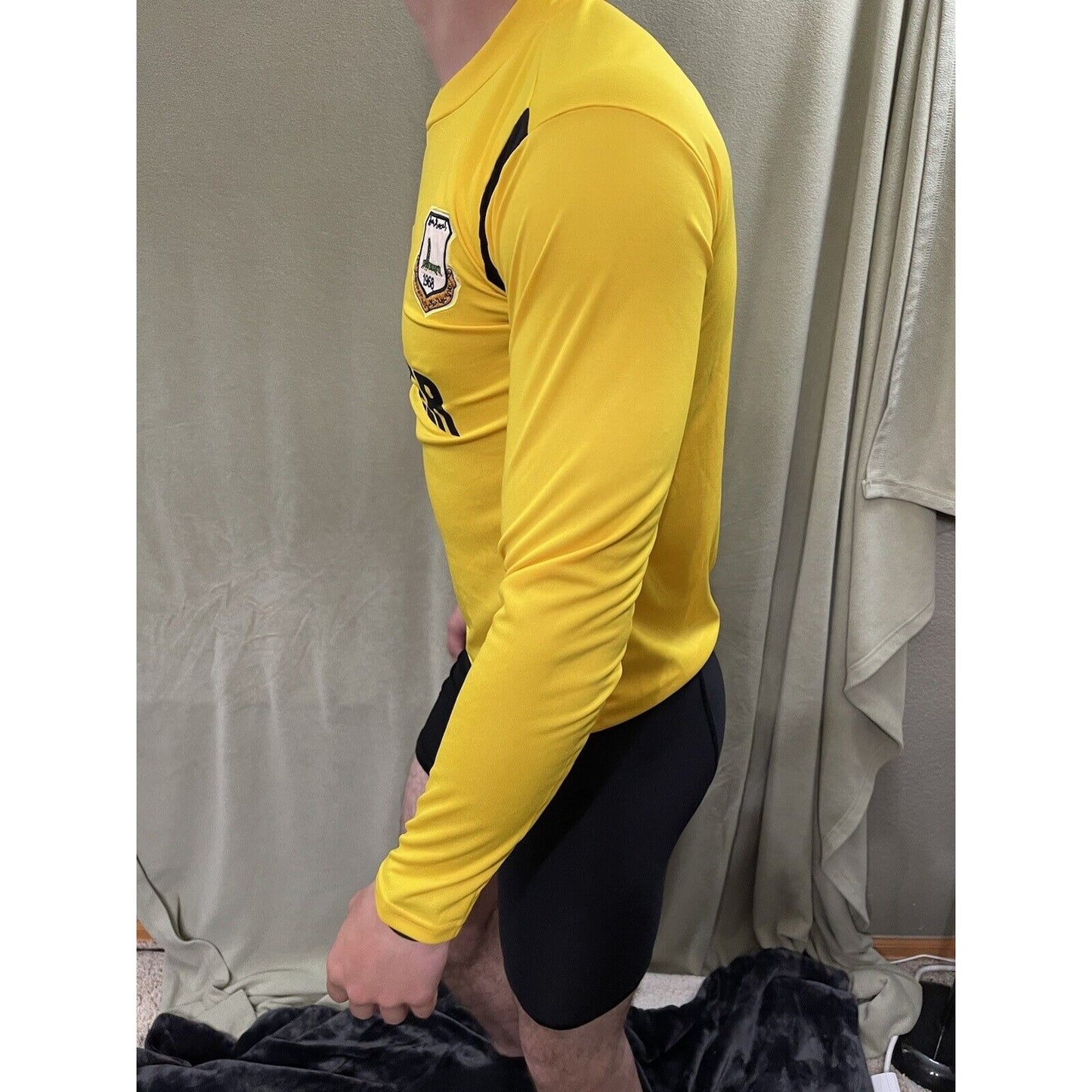 Men’s Nike Hawler Soccer Jersey Long Sleeve Yellow Medium