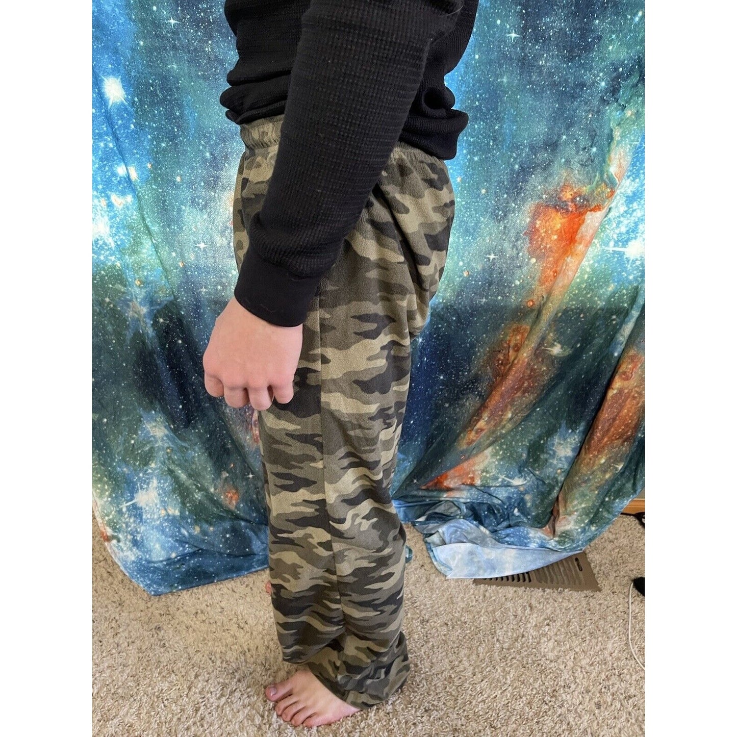 Men’s Medium camo sleepwear lounge pants