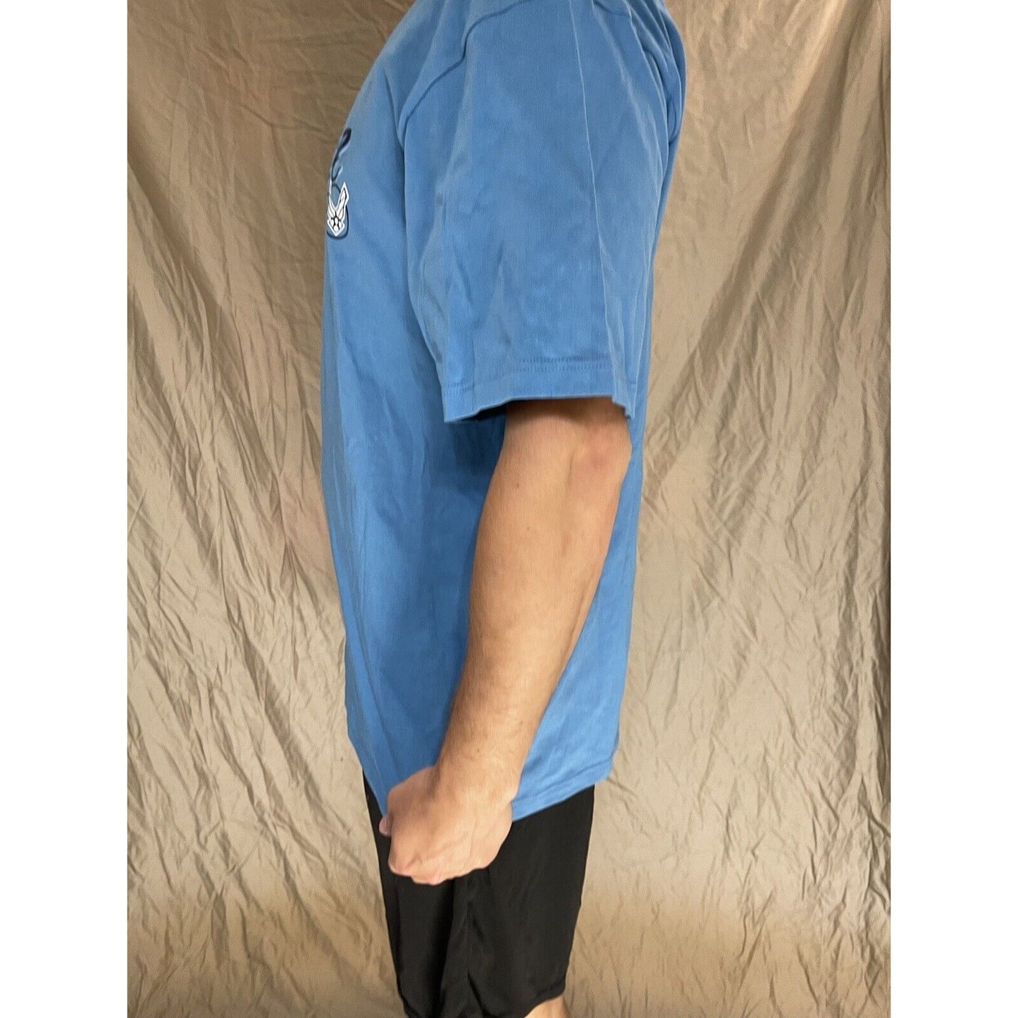 men's soffe blue XL maxwell air force base t-shirt