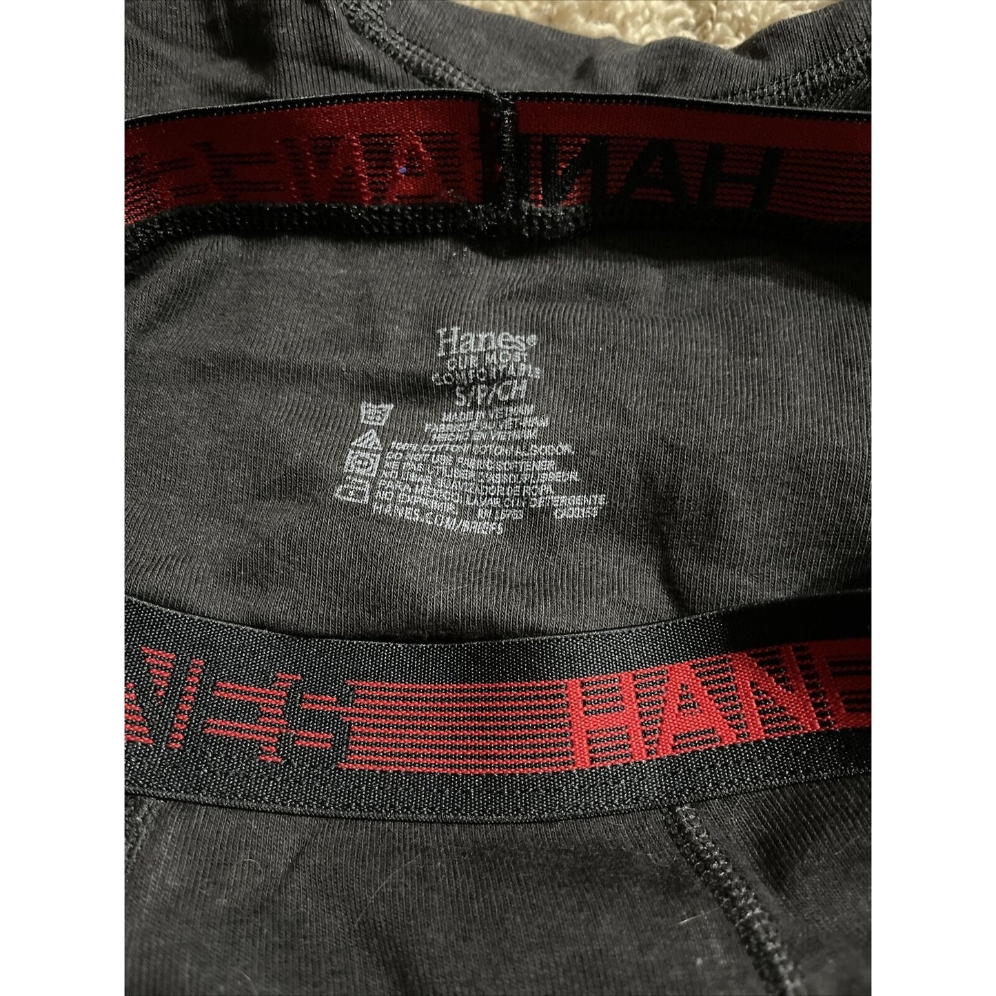 Men’s Black Hanes Small Boxer Briefs New