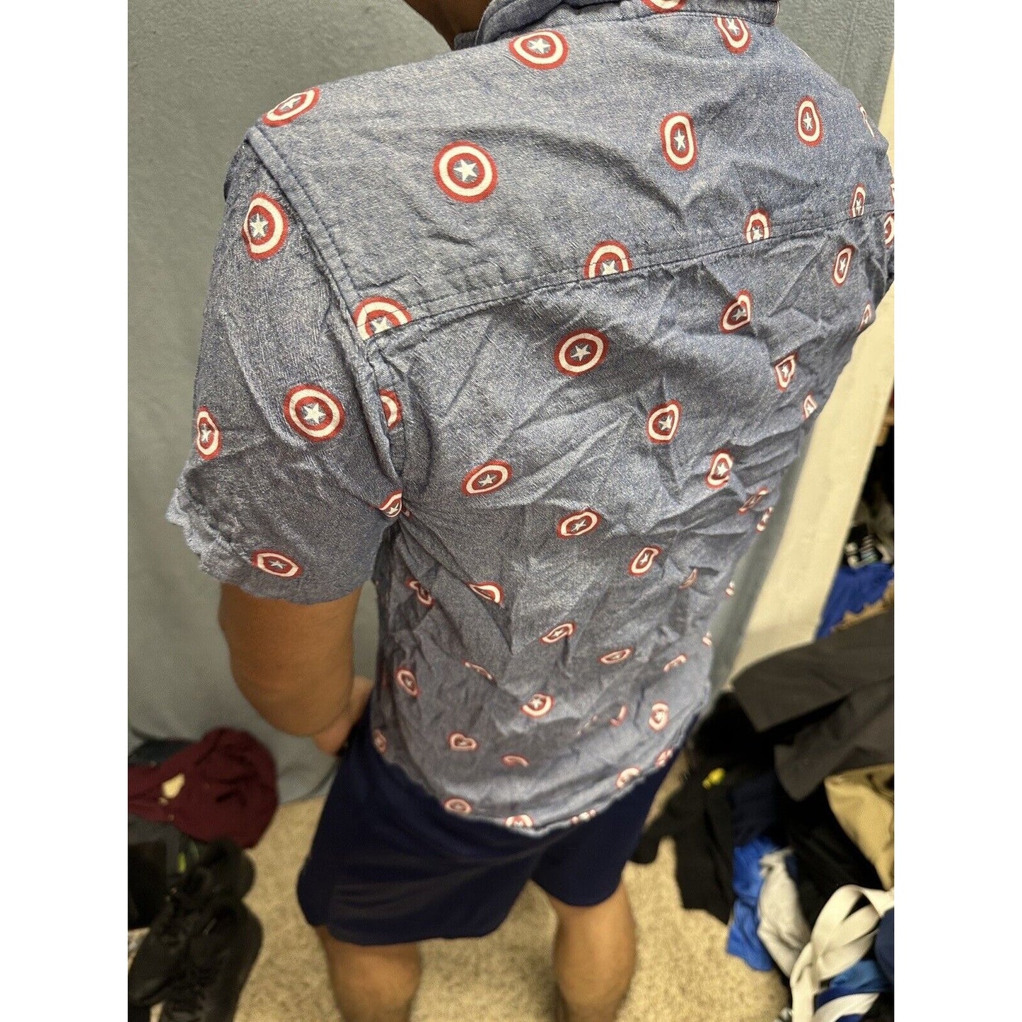 Men’s Button Up Short Sleeve Blue Marvel Small Captain America Shirt