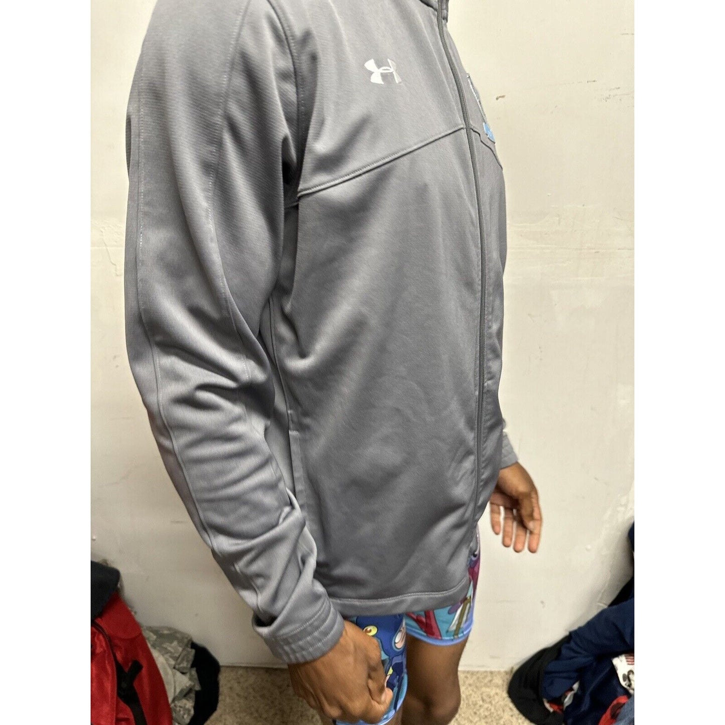 Men’s Gray Under Armour Large Visit Ridge High School Soccer Full Zip Jacket