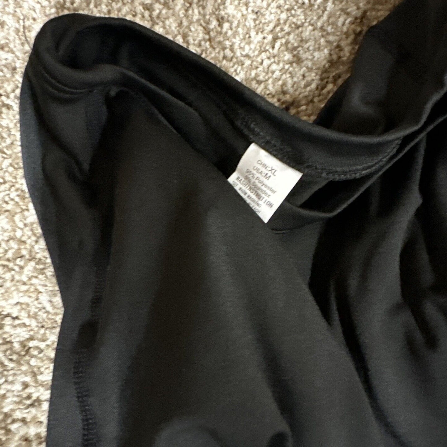Men’s Black Medium Poly Spandex Long Sleeve Pull Over Athletic Shirt