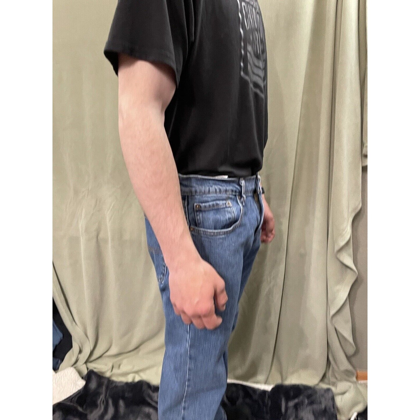 Levi's Strauss & Co. Gold Signature Men's Relaxed Fit Jeans Headlands- 32W x 34L