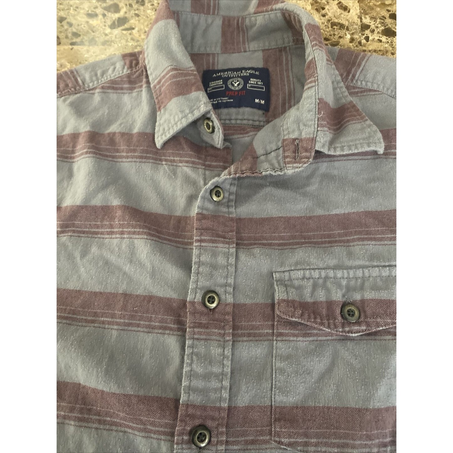 American Eagle Outfitters Men’s Medium Red Gray Stripes Prep Fit Long Sleeves