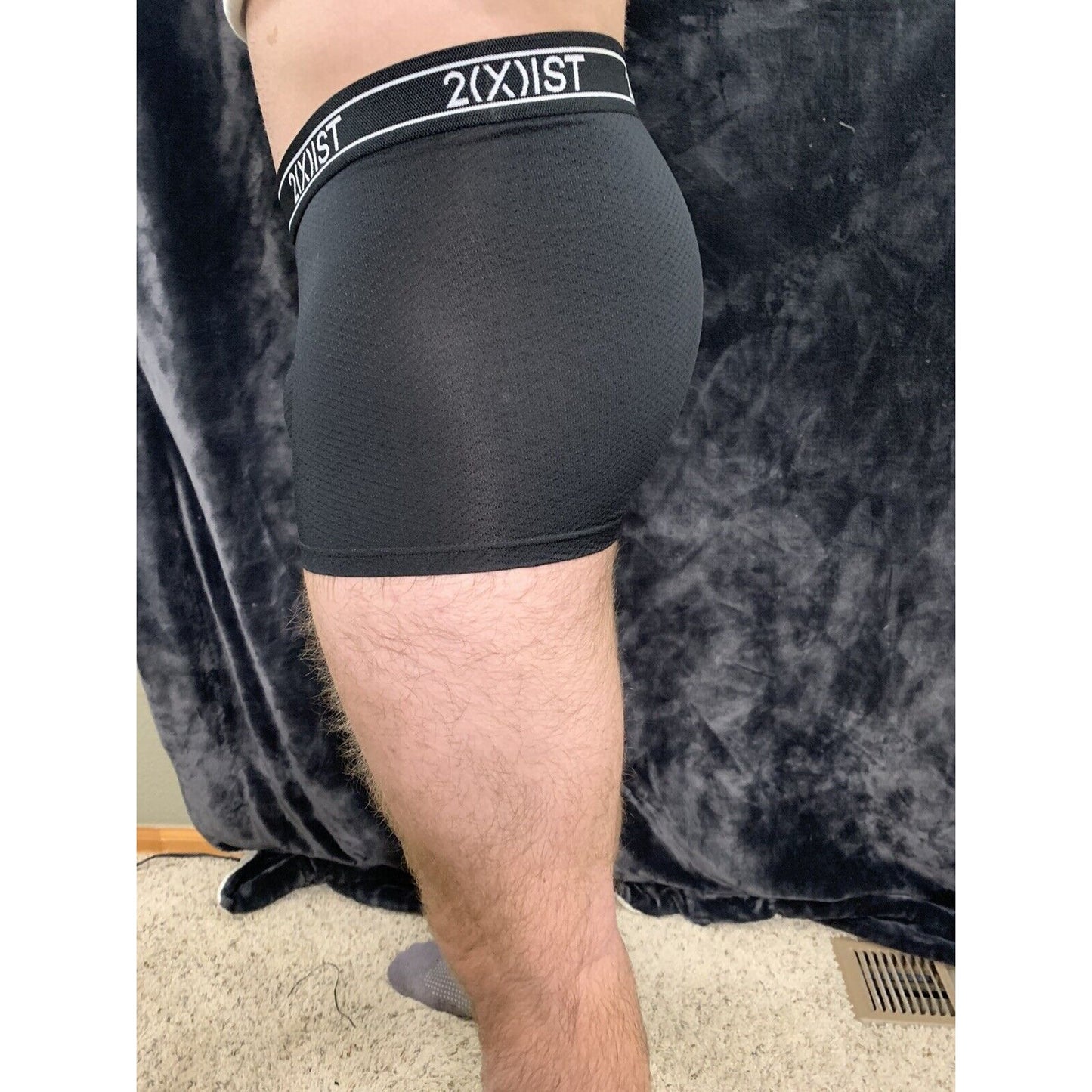 2xist Men’s Black Compression Trunks 13% Spandex Large