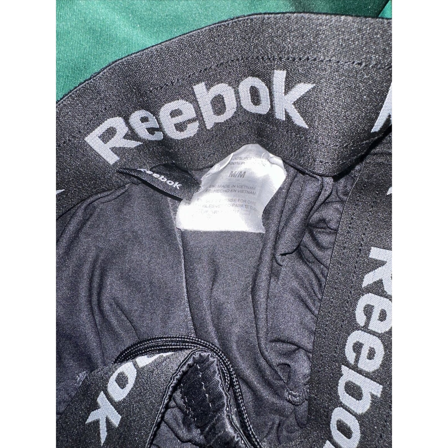Men’s Black Medium Reebok Shorts With Pockets