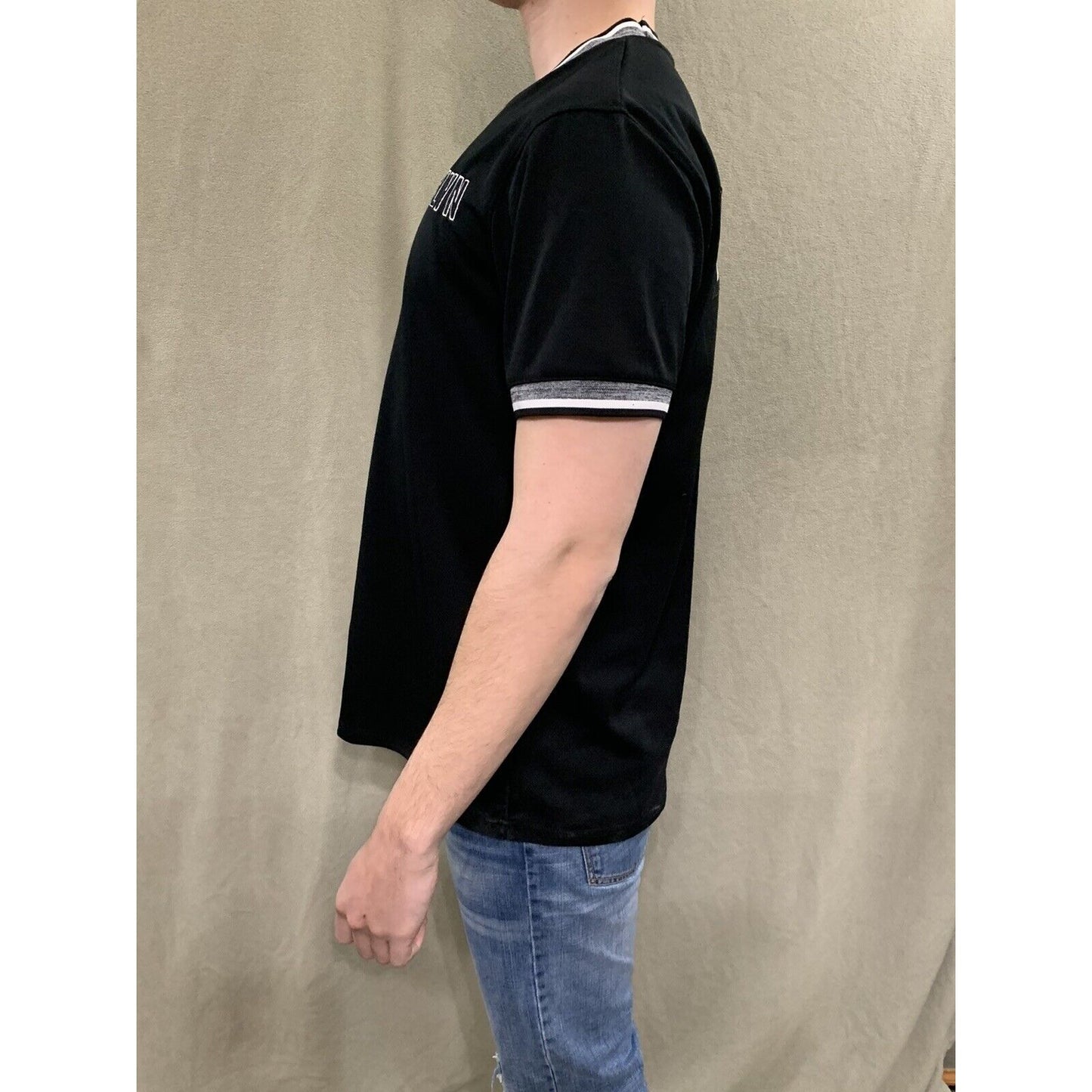 Rue 21 Carbon Black Shirt (BRKLYN) Size Medium