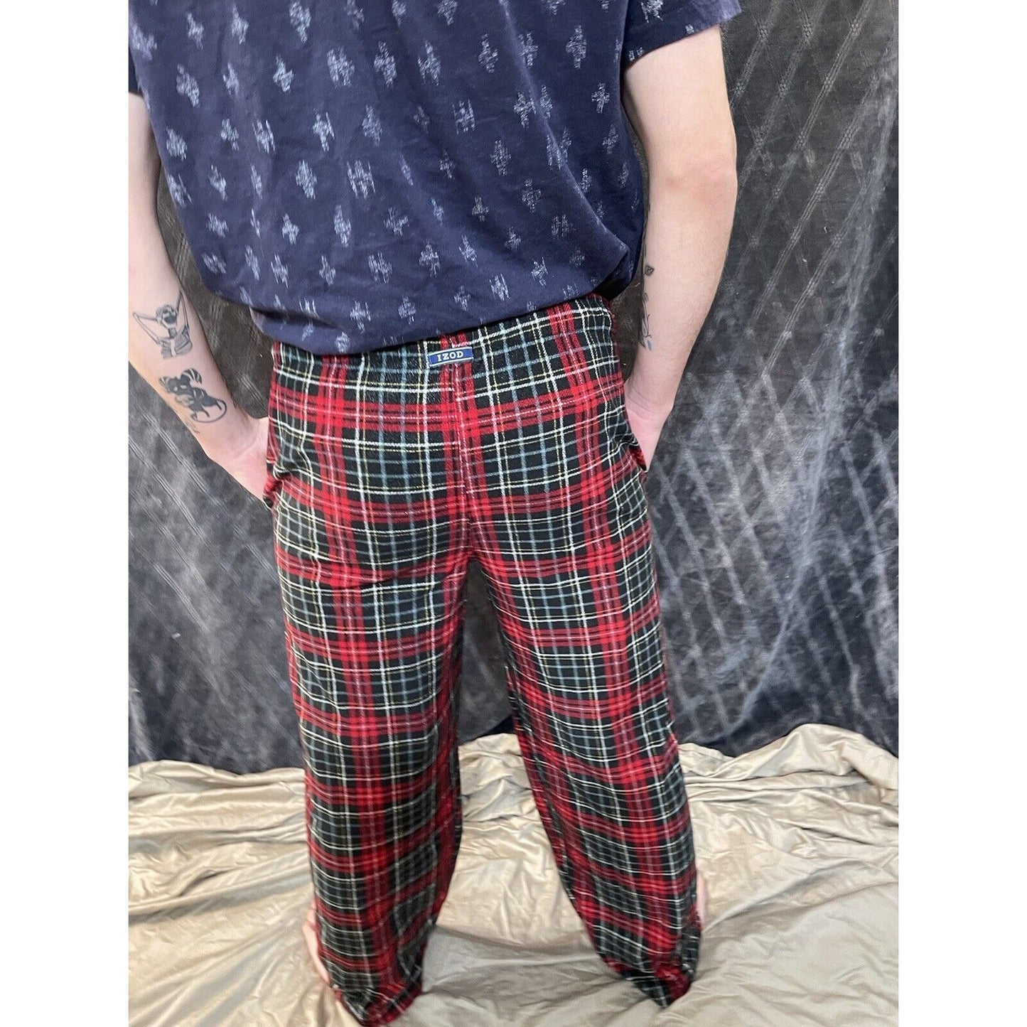 Izod Mens Lounge Sleep Pants Red Plaid Silky Flannel Pockets Button Fly Sz M