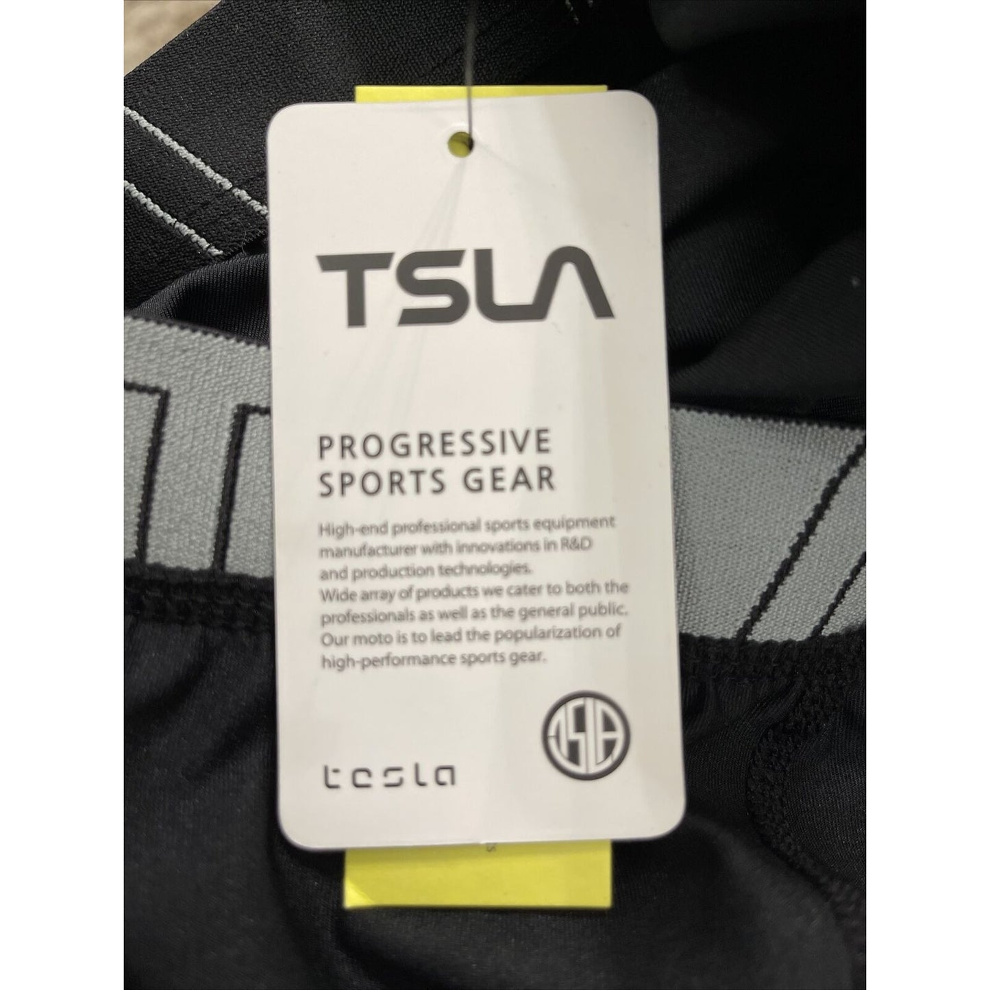 TSLA Men’s Medium Black Running Workout Base Layer Pants Compression