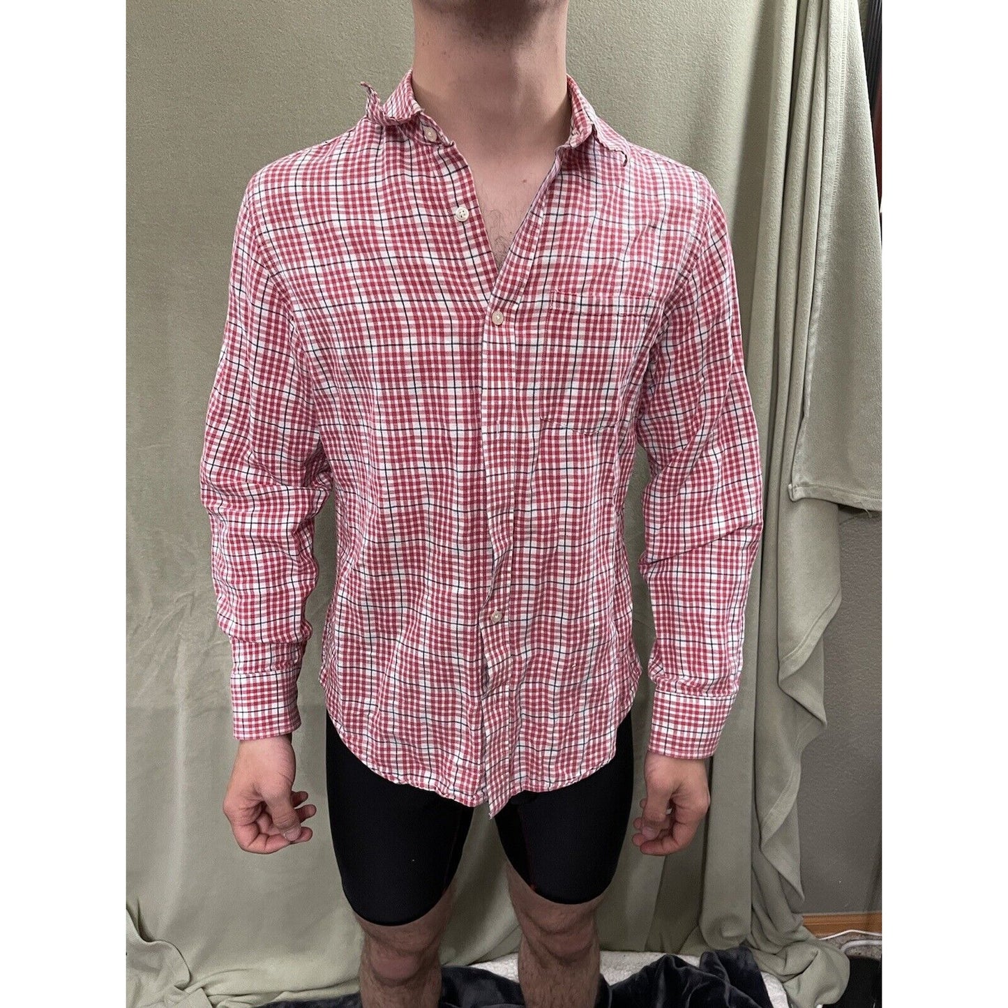 Banana Republic Men's Classic Long Sleeve Shirt Size Medium Plaid Red Gray White