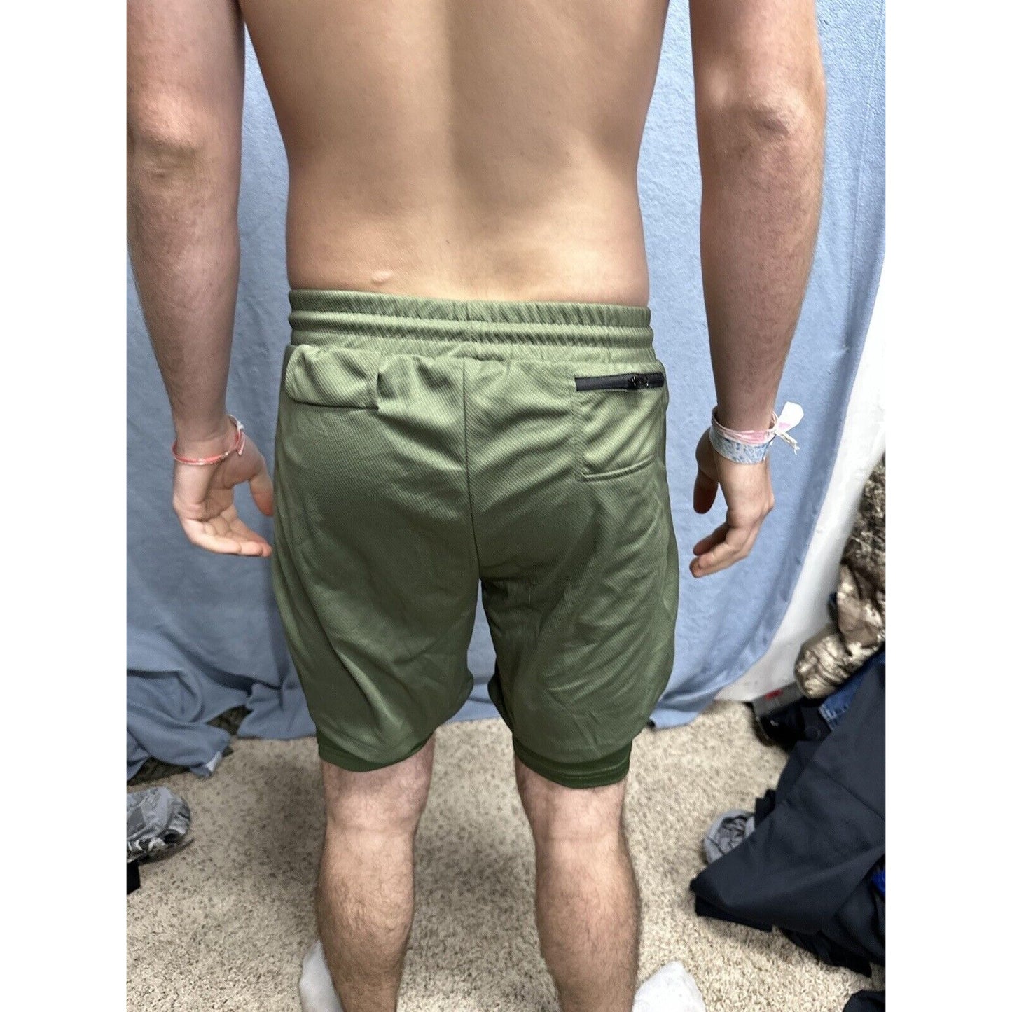 Men’s Olive Green Athletic Shorts Size Small With Built In Compression Liner