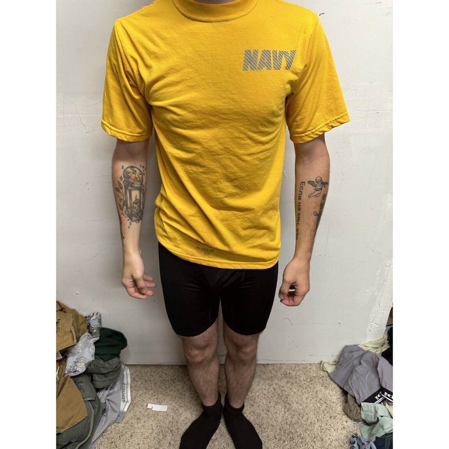 Men’s Yellow Navy Physical Fitness Uniform Short Short Sleeve Small