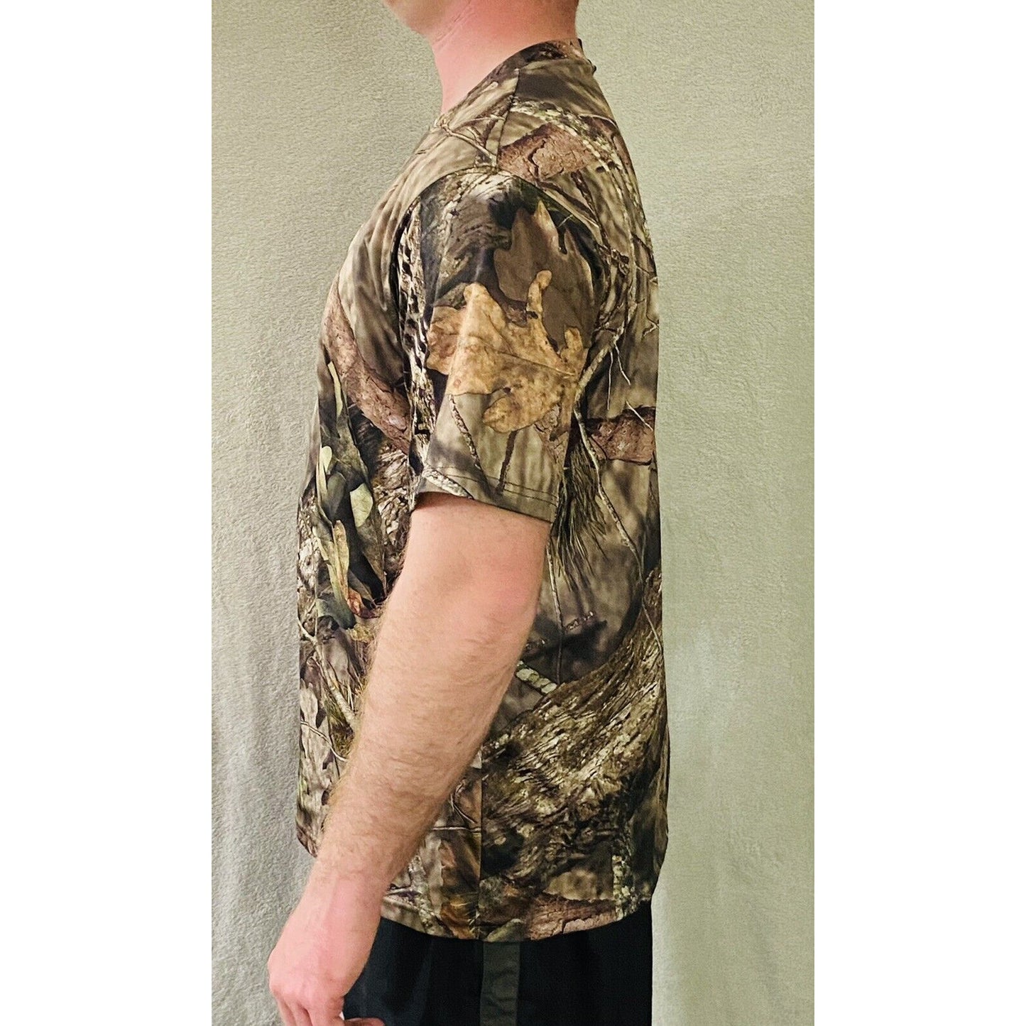 Field & Stream Hunting Woods Camouflage Camo Graphic Men’s Large T-shirt