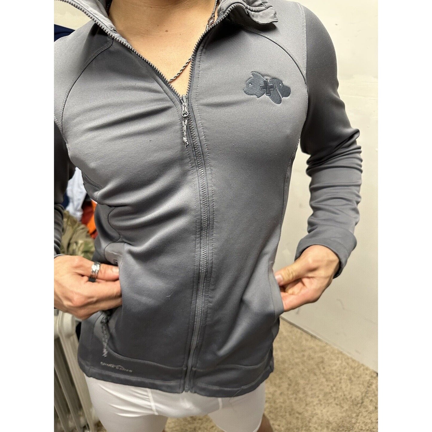 Men’s Gray Eddie Bauer Full Zip Jacket Size Small Dog And Cat Veterinarian