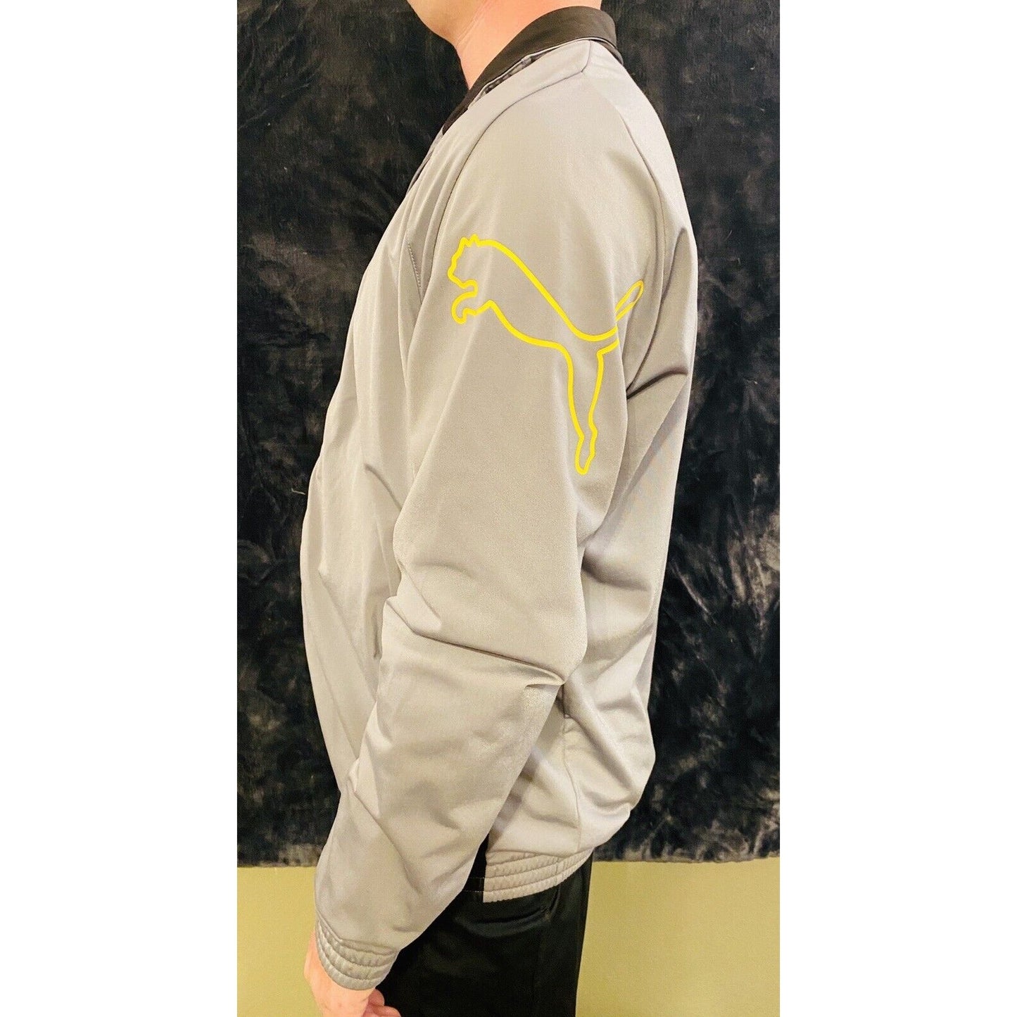 Puma Mens Full Zip Warm Up Track Jacket Windbreaker Gray Jacket Size L