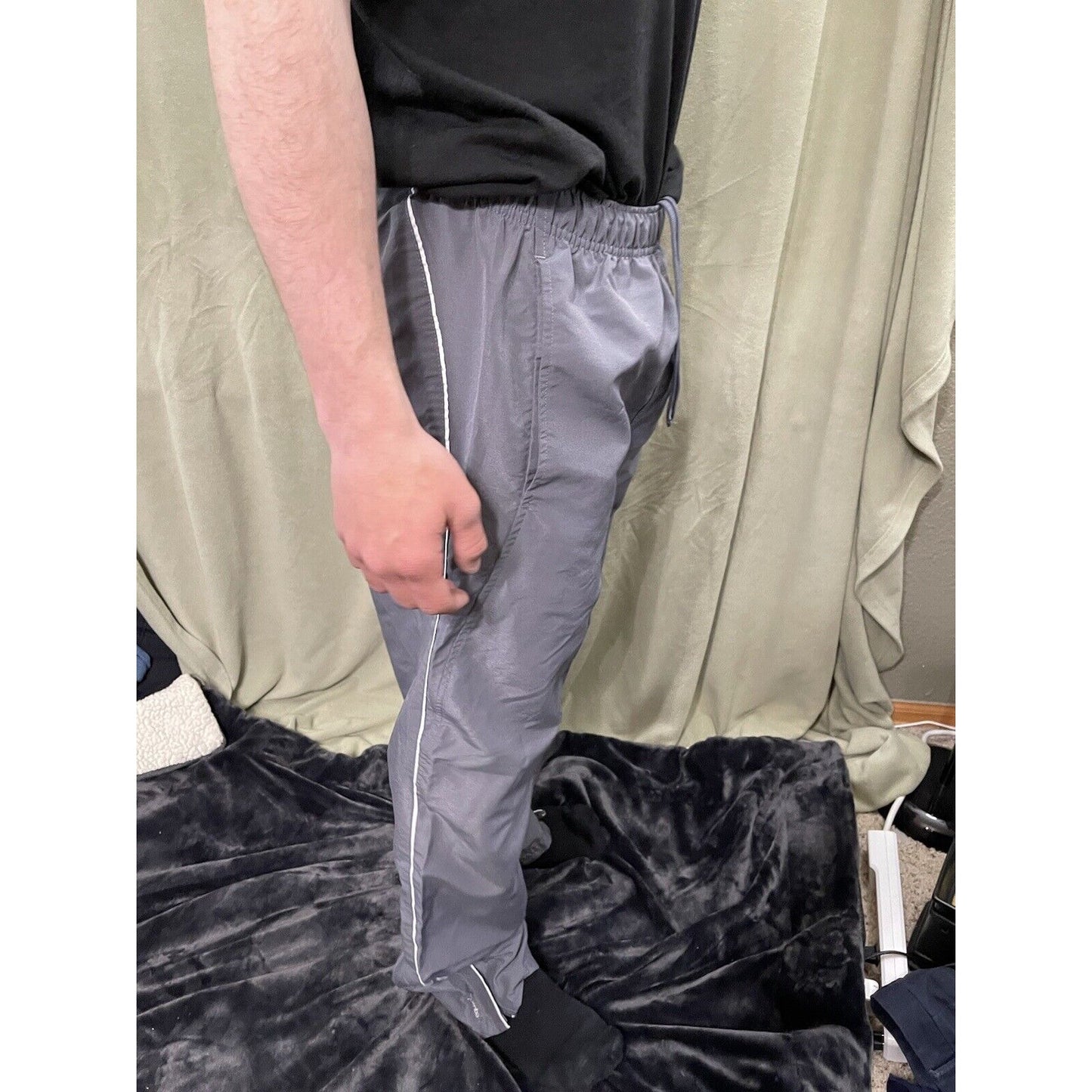 Domyos Windbreaker / Track / Jogging Pants Gray Men’s Small