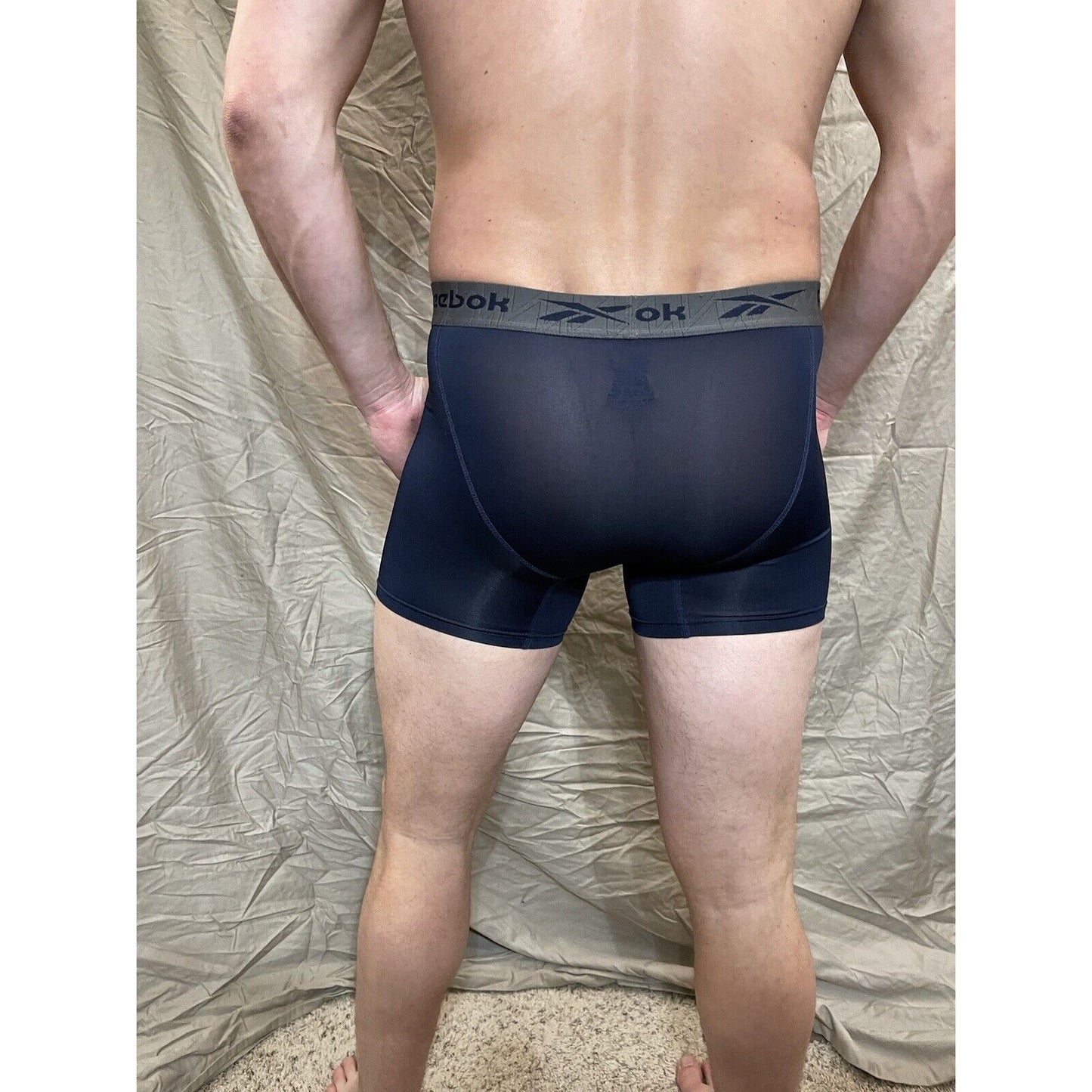 Men's dark blue reebok small compression shorts New And Never Worn