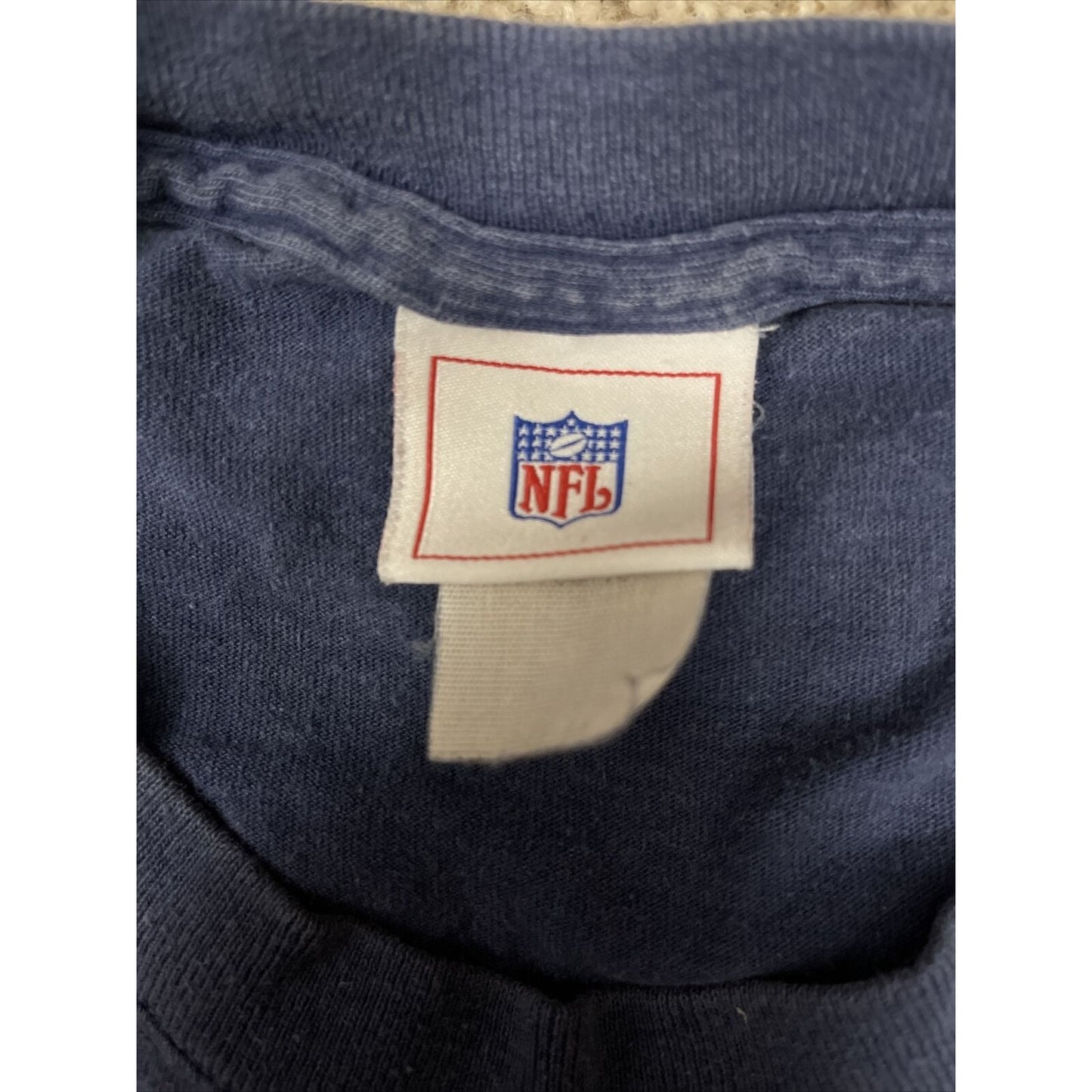 Denver Broncos NFL Football Short Sleeve T-Shirt Navy Men’s Fits Like A Medium