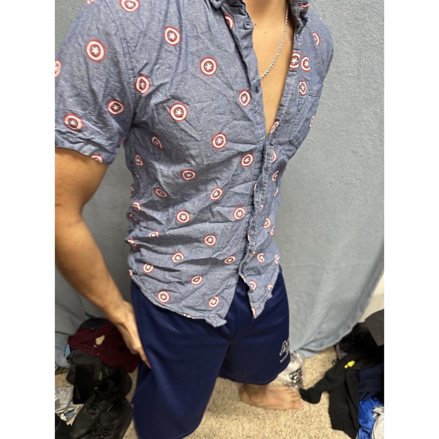 Men’s Button Up Short Sleeve Blue Marvel Small Captain America Shirt