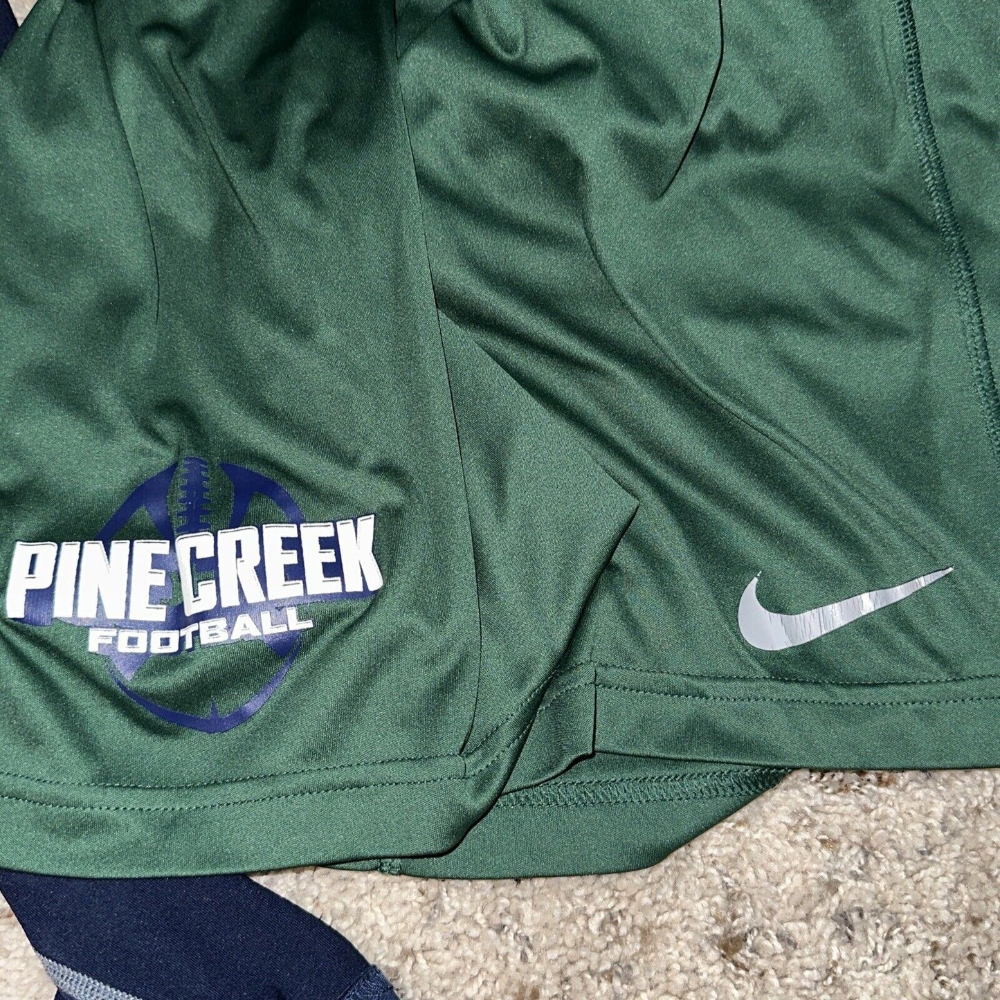 Men’s Green Nike Pine Creek High School Football Athletic Shorts Size Large