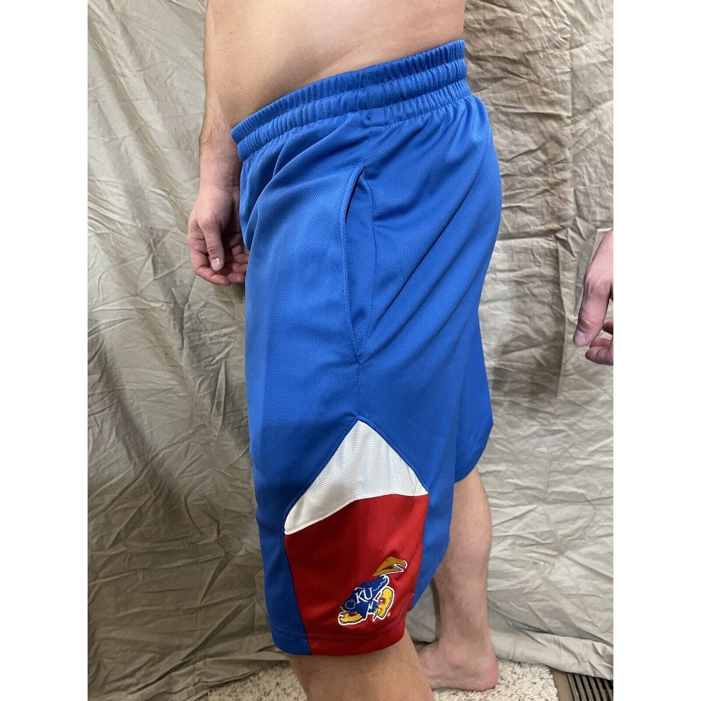 Men's Pro Edge Medium Kansas University Basketball Shorts Blue