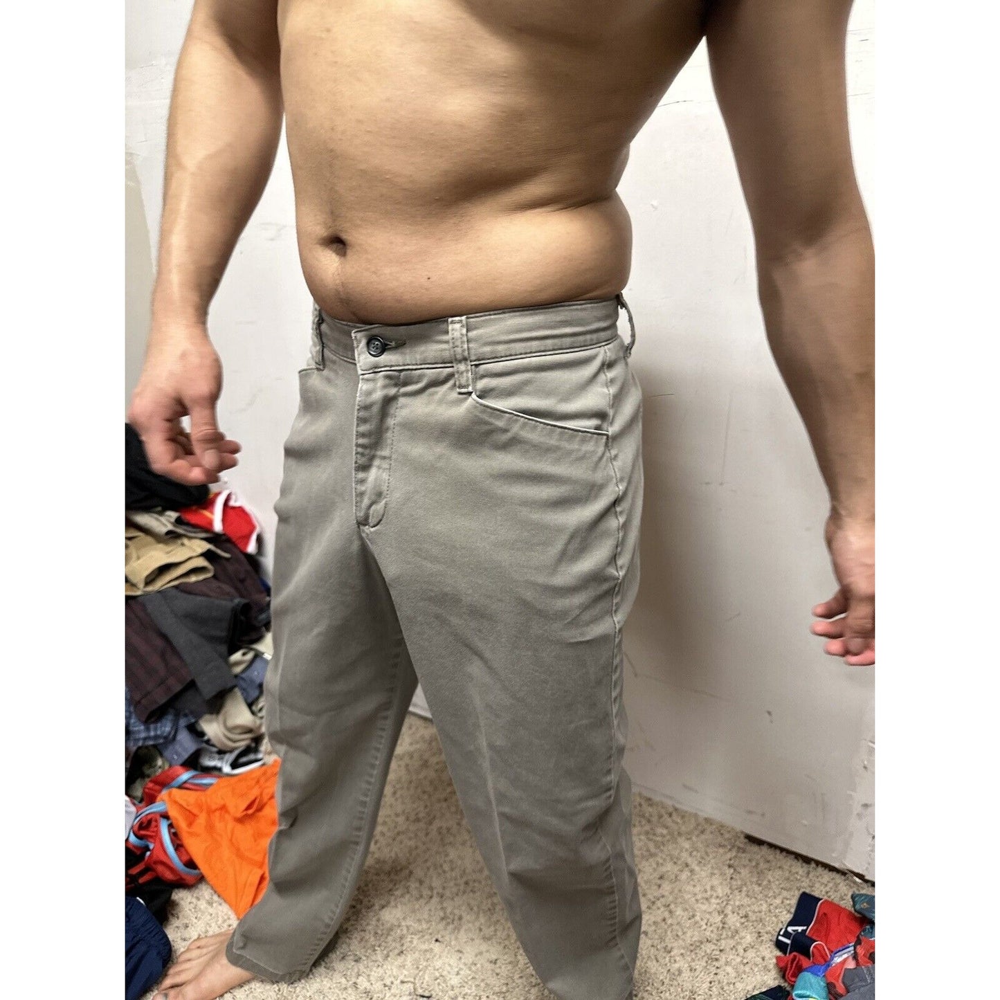 Men’s Lee At The Waist 8 Short Grey Pants perhaps women’s jeans?