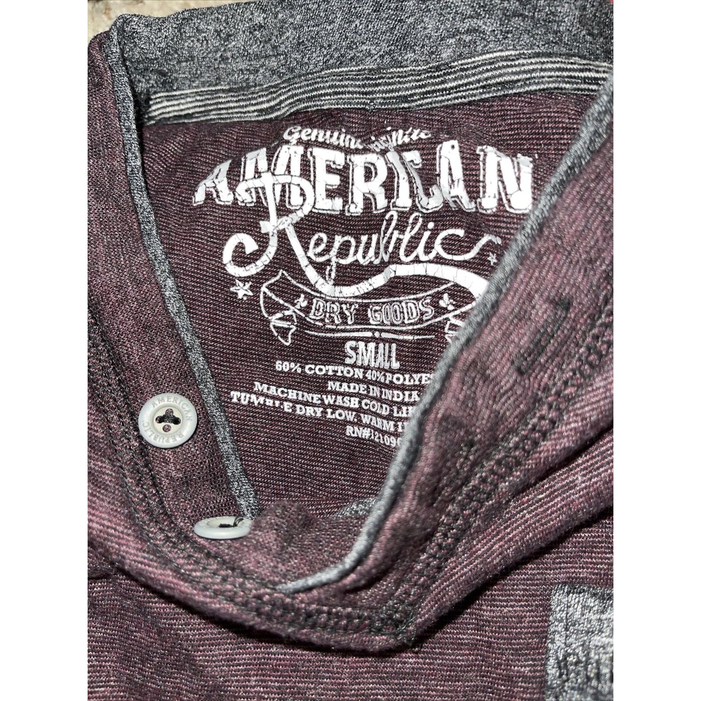 Men's American Republic Dry Goods Dark Red Short Sleeve V-Neck Size Small