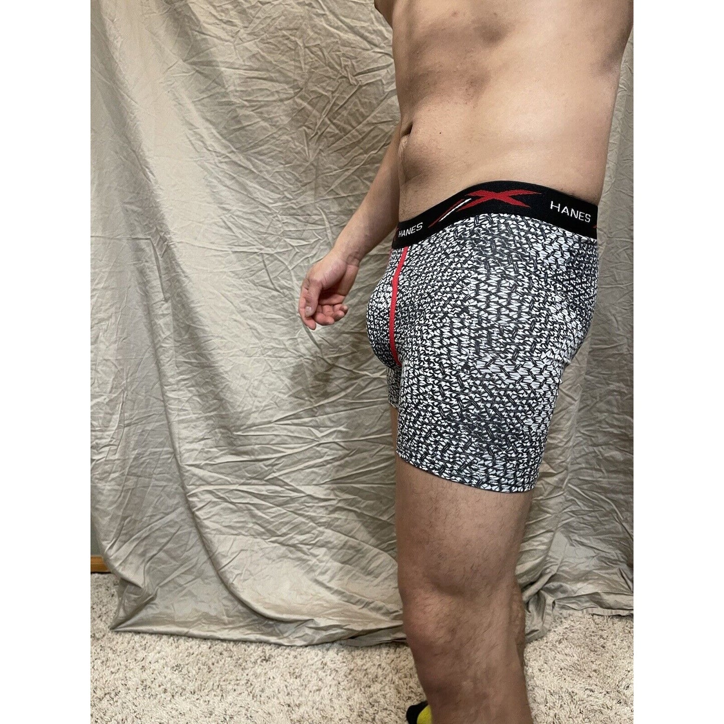 Boy's Large Hanes boxer briefs x temp black white New And Unworn