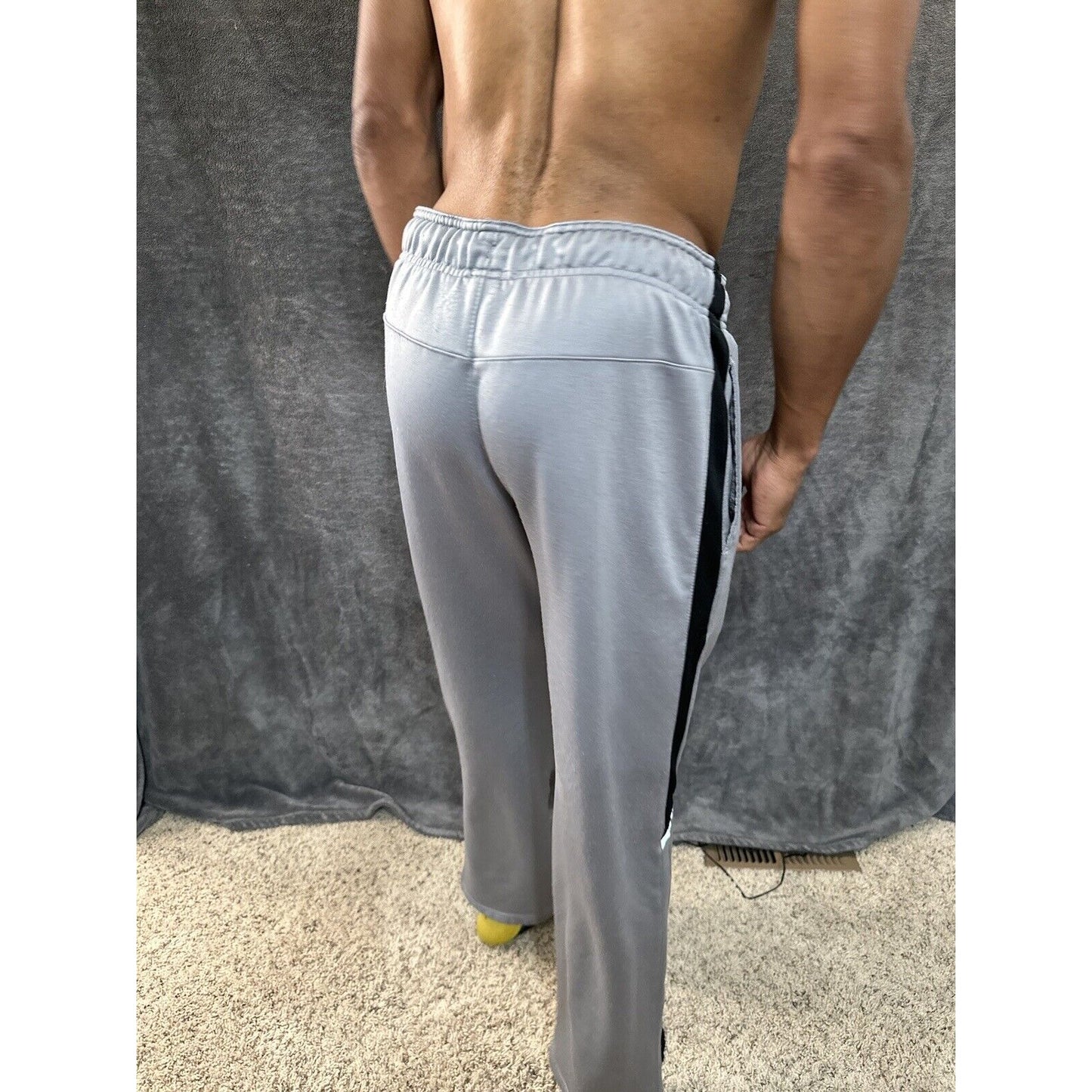 Men’s Gray Everlast Medium Sweatpants With Pockets