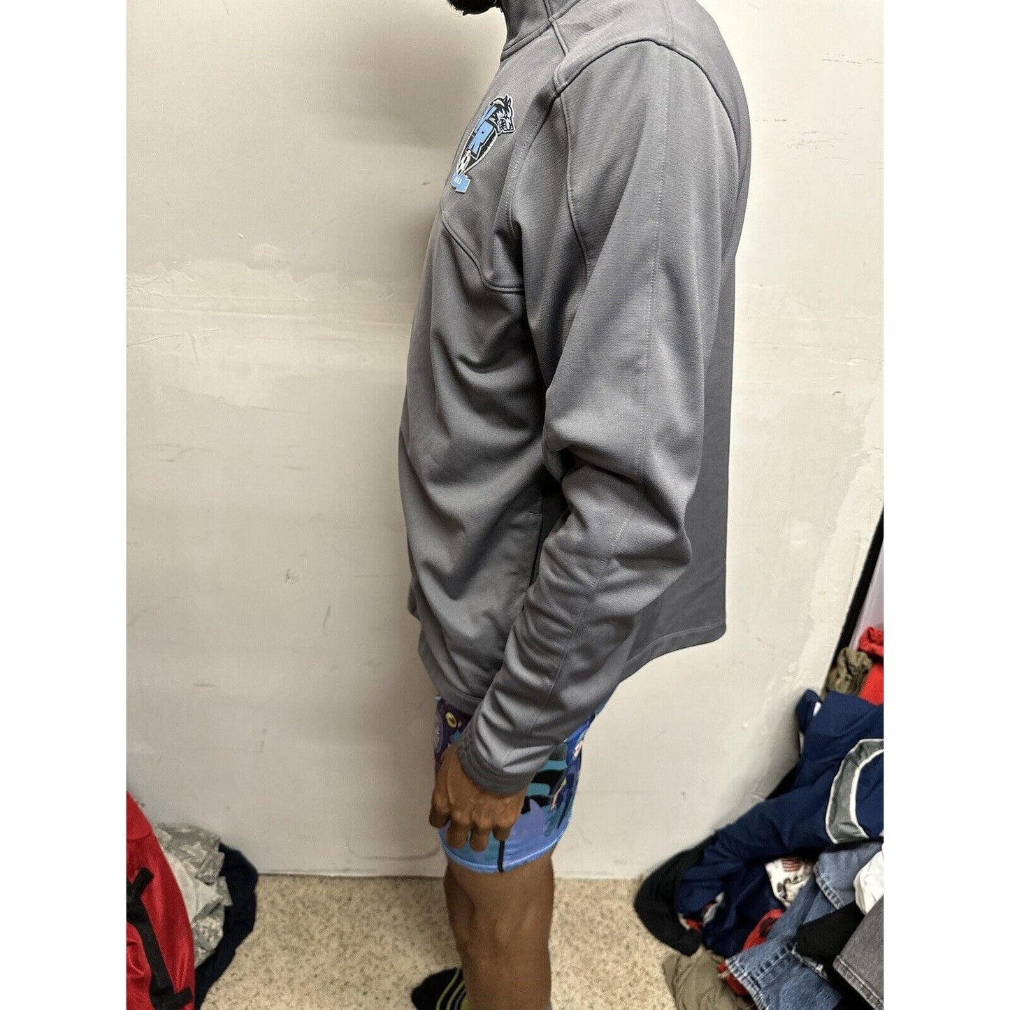 Men’s Gray Under Armour Large Visit Ridge High School Soccer Full Zip Jacket