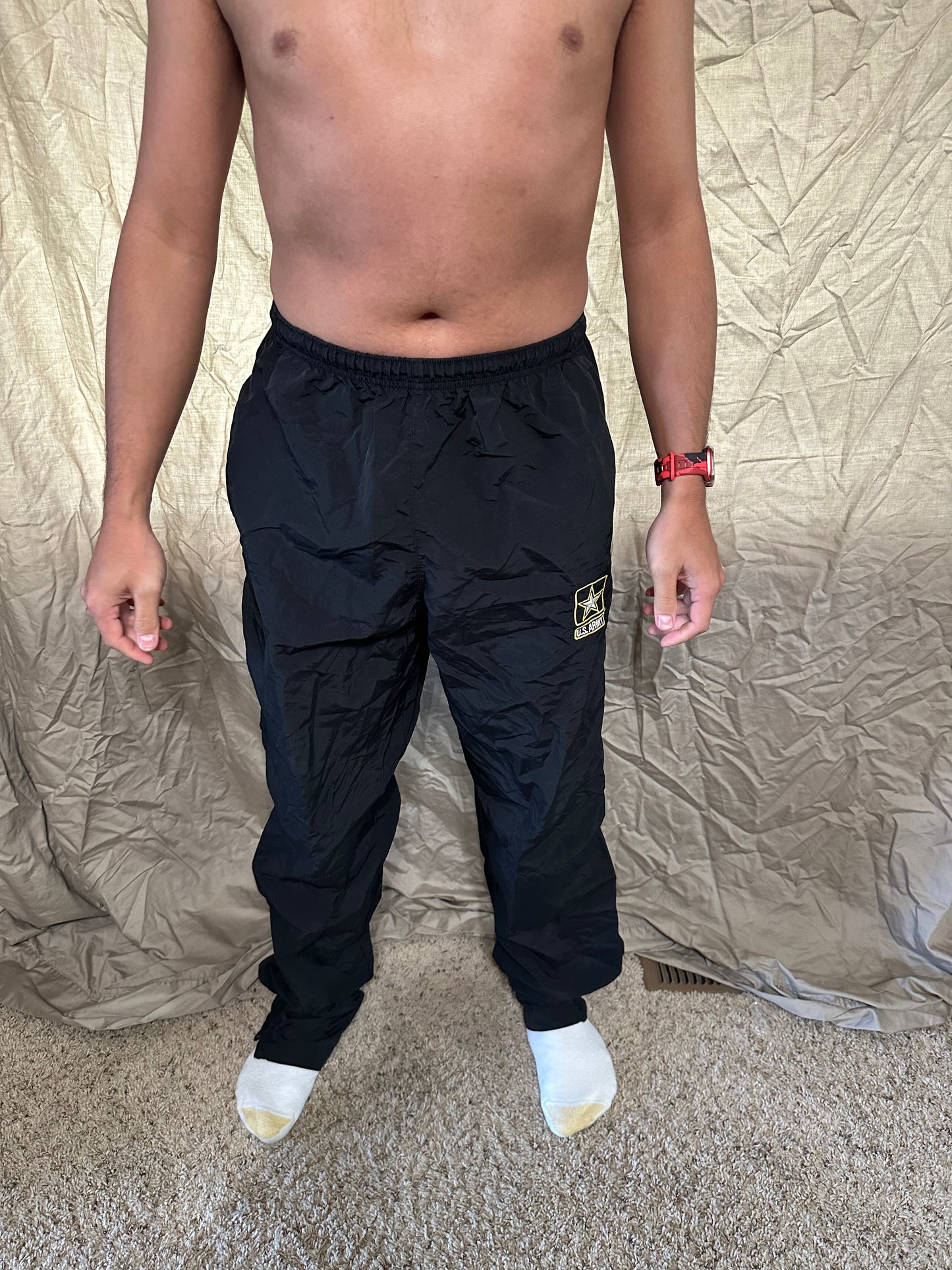 Men’s army pt pants black tag faded fits like a small long