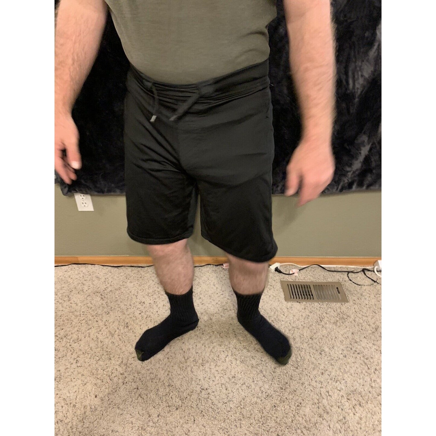 Hylete Cross-Fit Shorts Men’s Size Medium Above Knee - Black