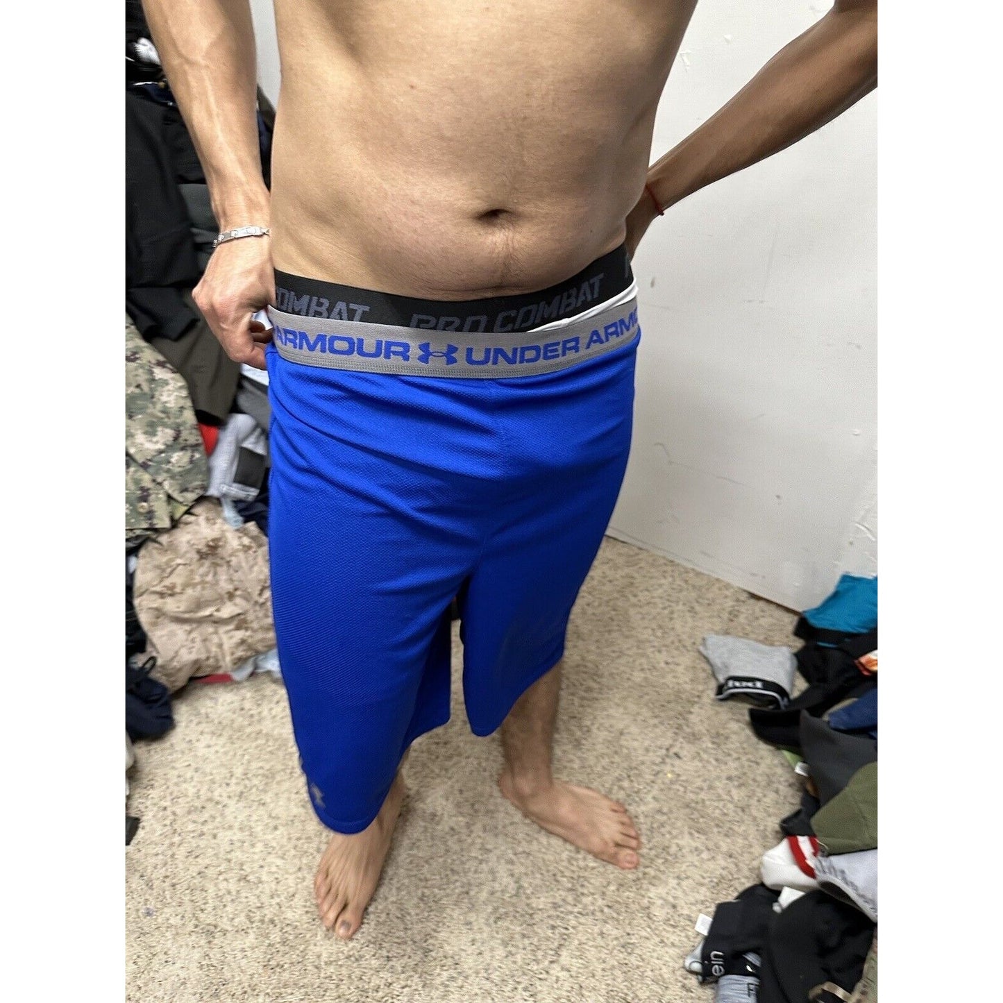 Boy’s Youth xL Under Armour Blue Heatgear Shorts Loose