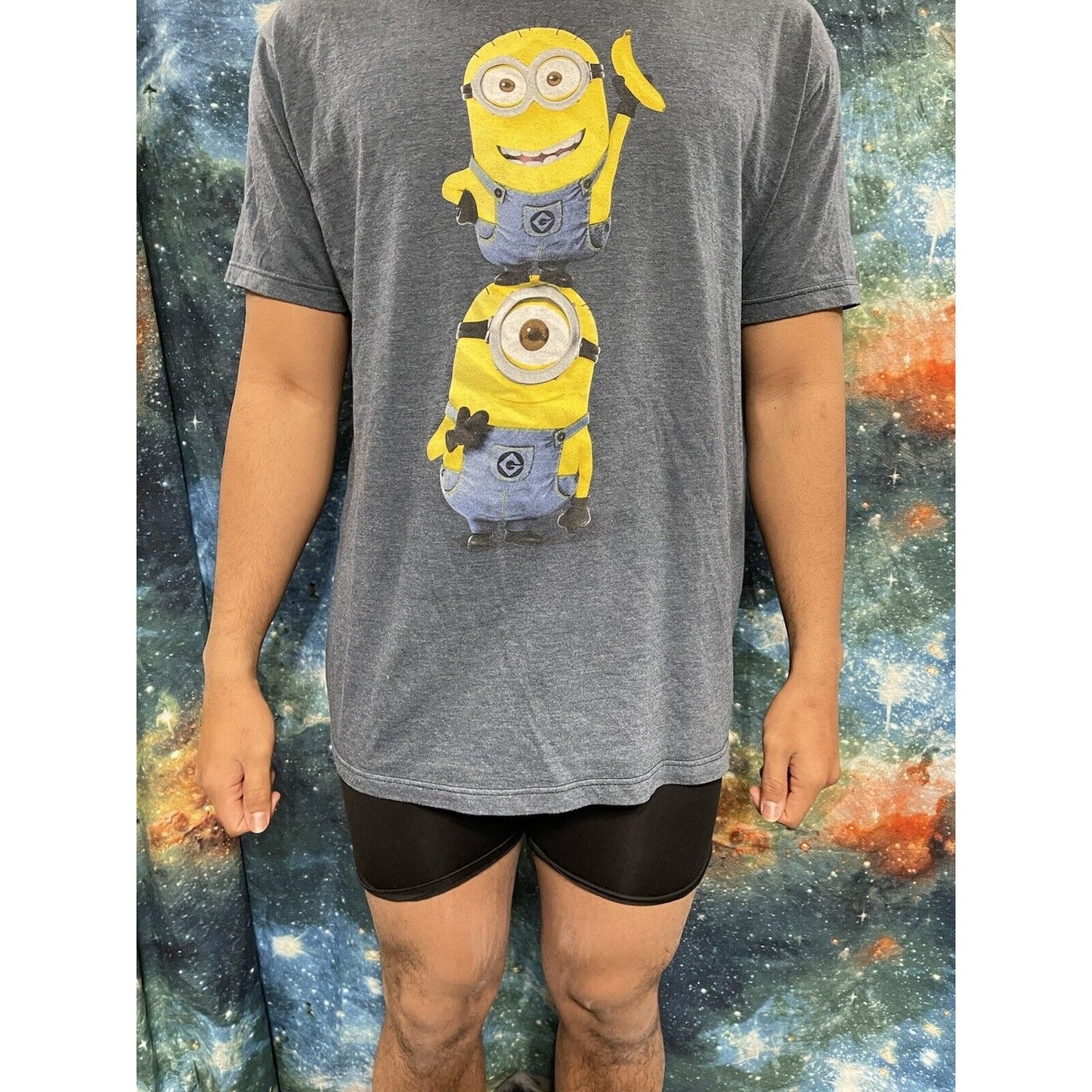Men’s 2XL Despicable Me Minions Banana blue t shirt