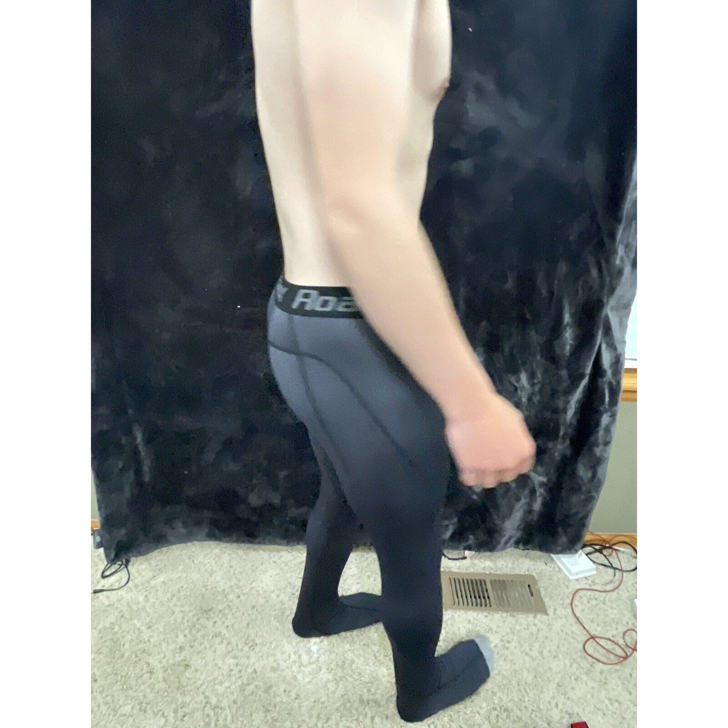Men’s Roacbox Black Medium Base Layer Leggings Pants