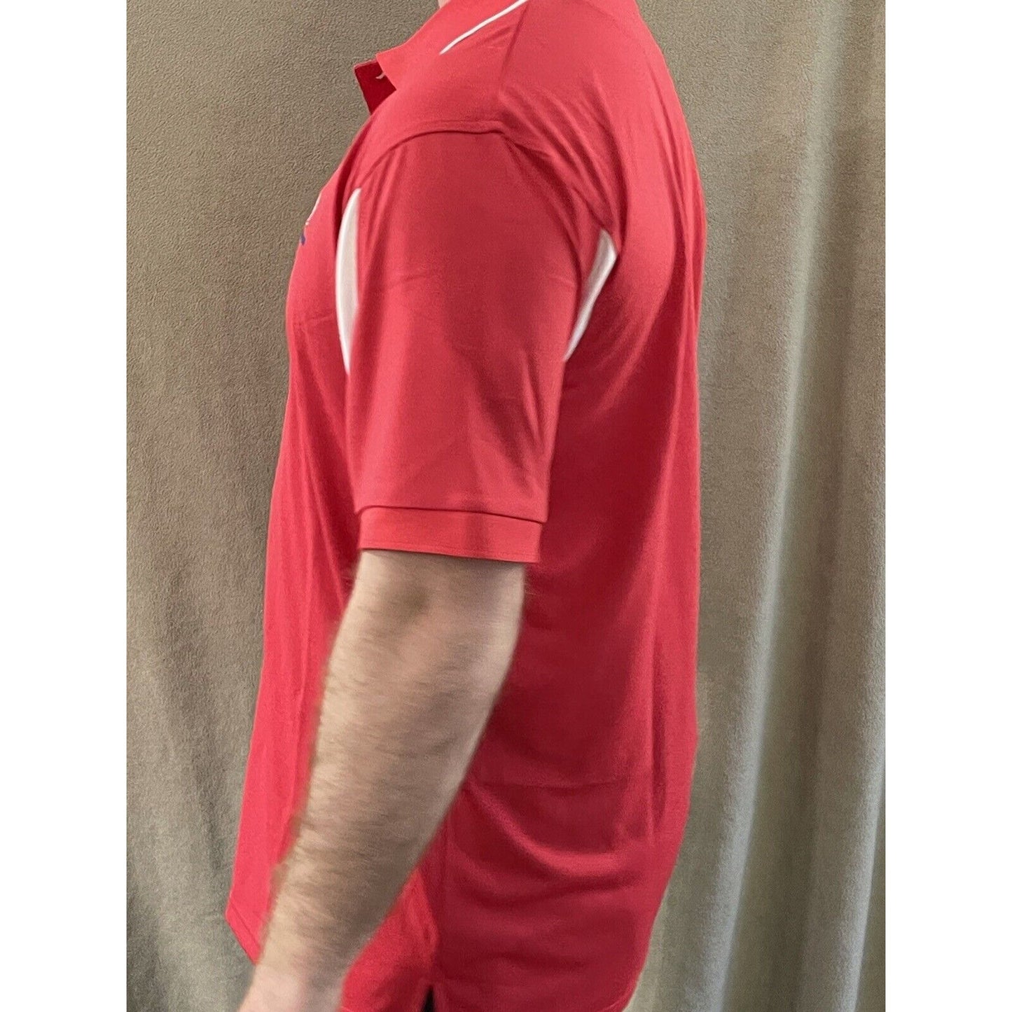 Mizuna USA Volleyball Men’s Large Red Shirt Lightweight Performance