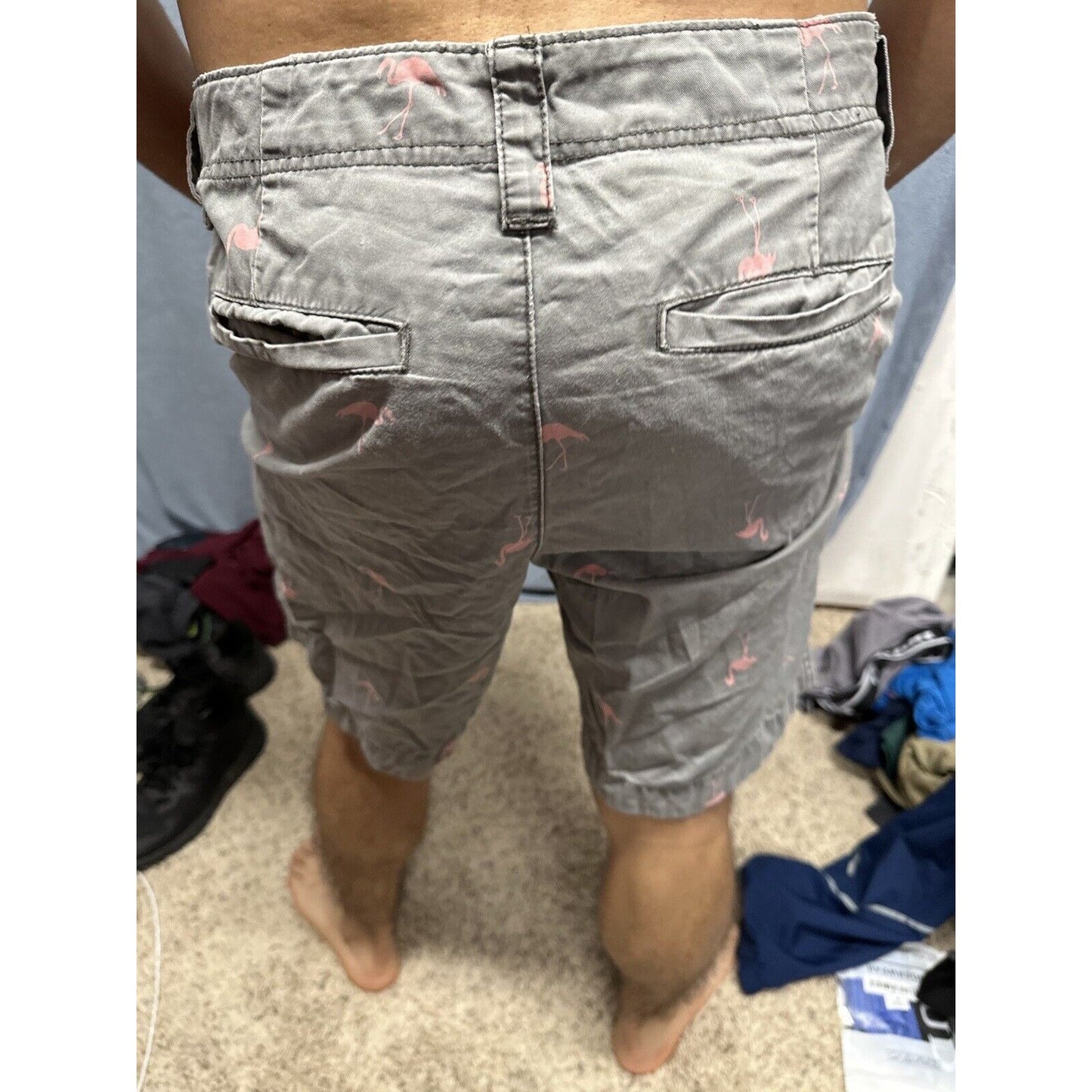 Men’s Gray Flamingo Aeropostale Shorts Size 32