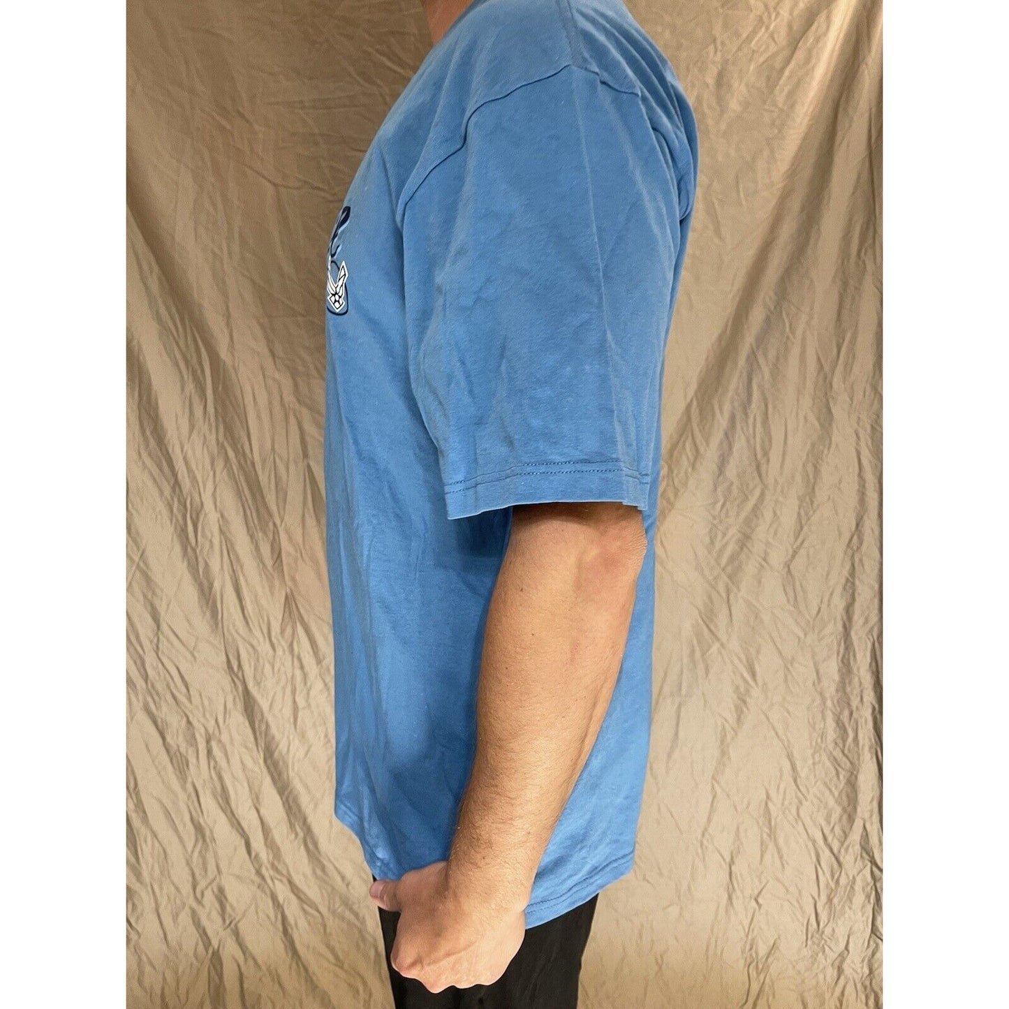 men's soffe blue XL maxwell air force base t-shirt