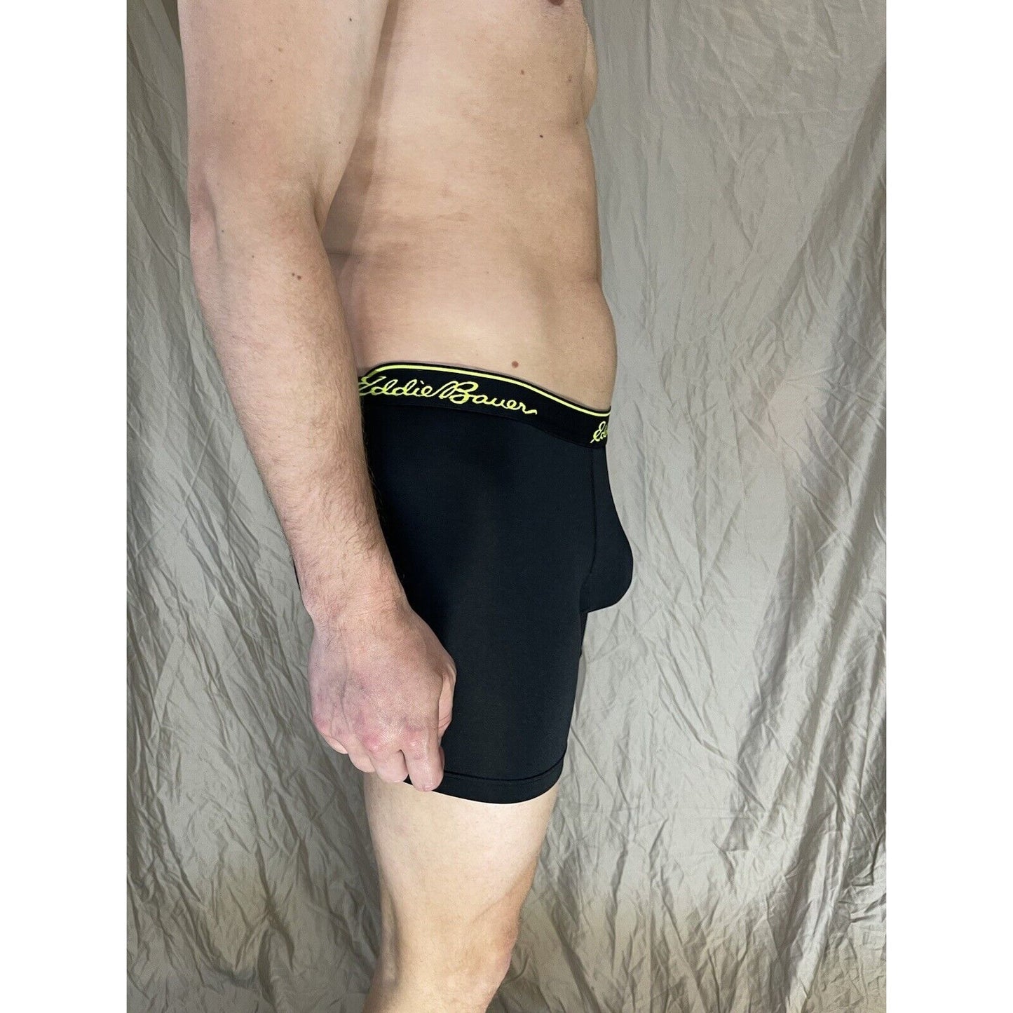 men's eddie bauer medium compression shorts 8% spandex Black With Yellow Band