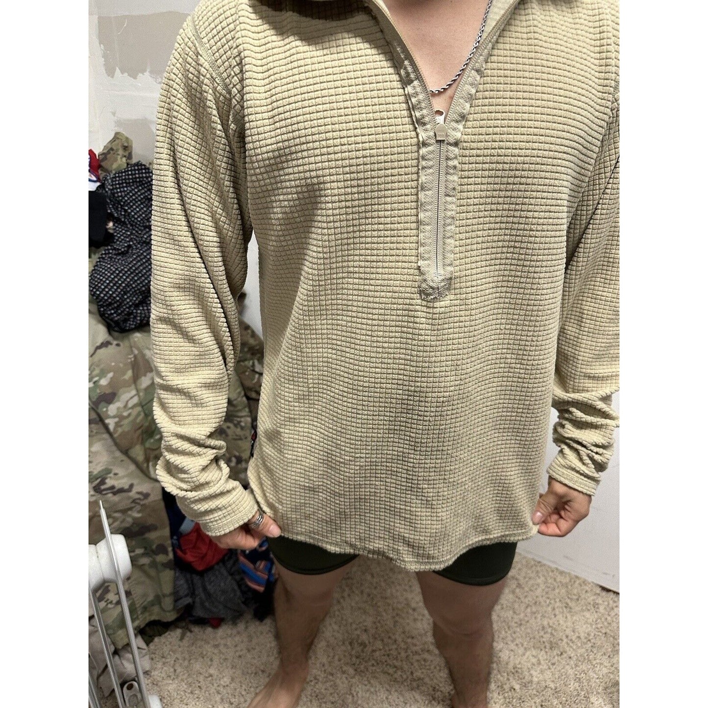 Men’s Tan Half Zip Polartec Official Gen III Army Issue Long Sleeve Pullover