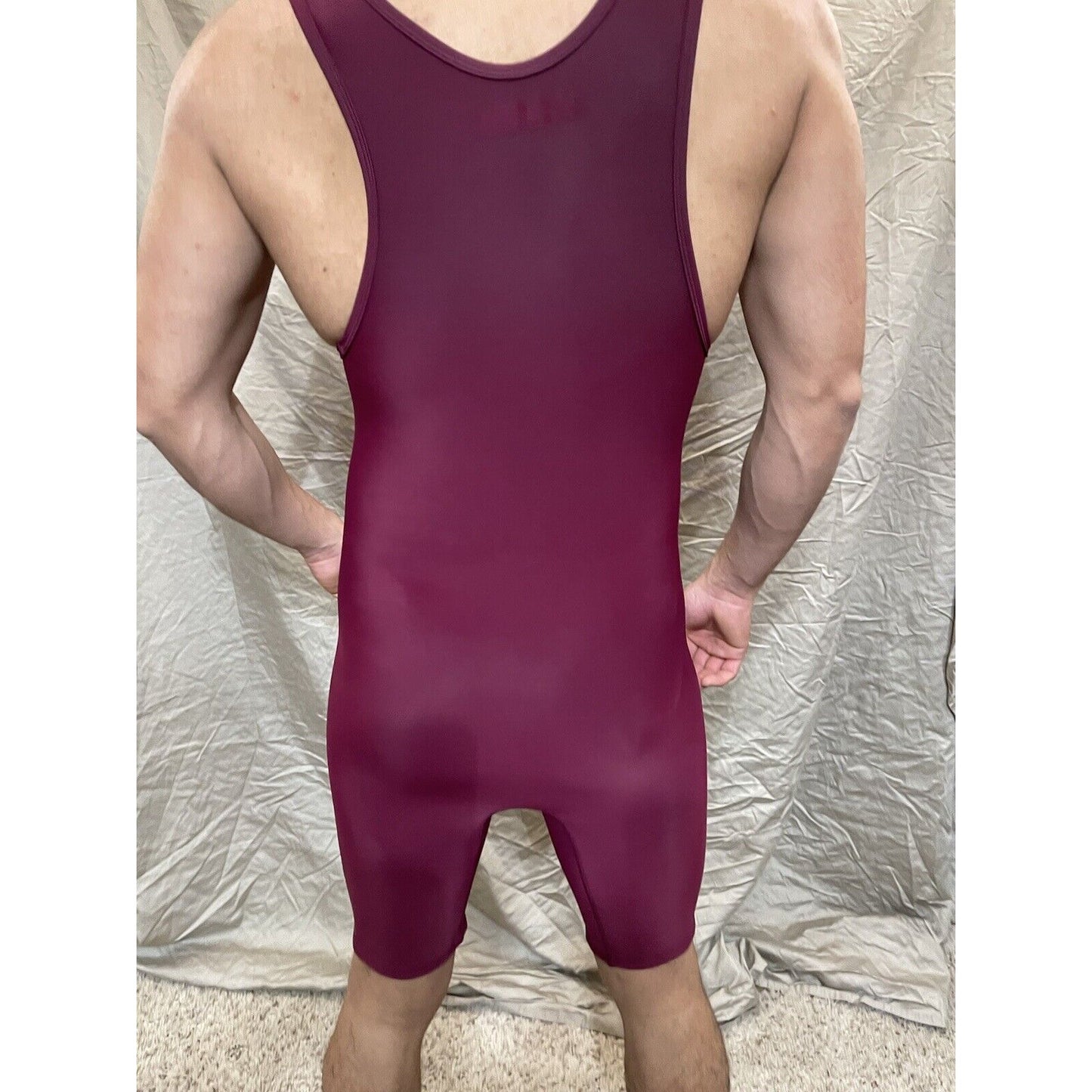 Men's XS wrestling singlet maroon
